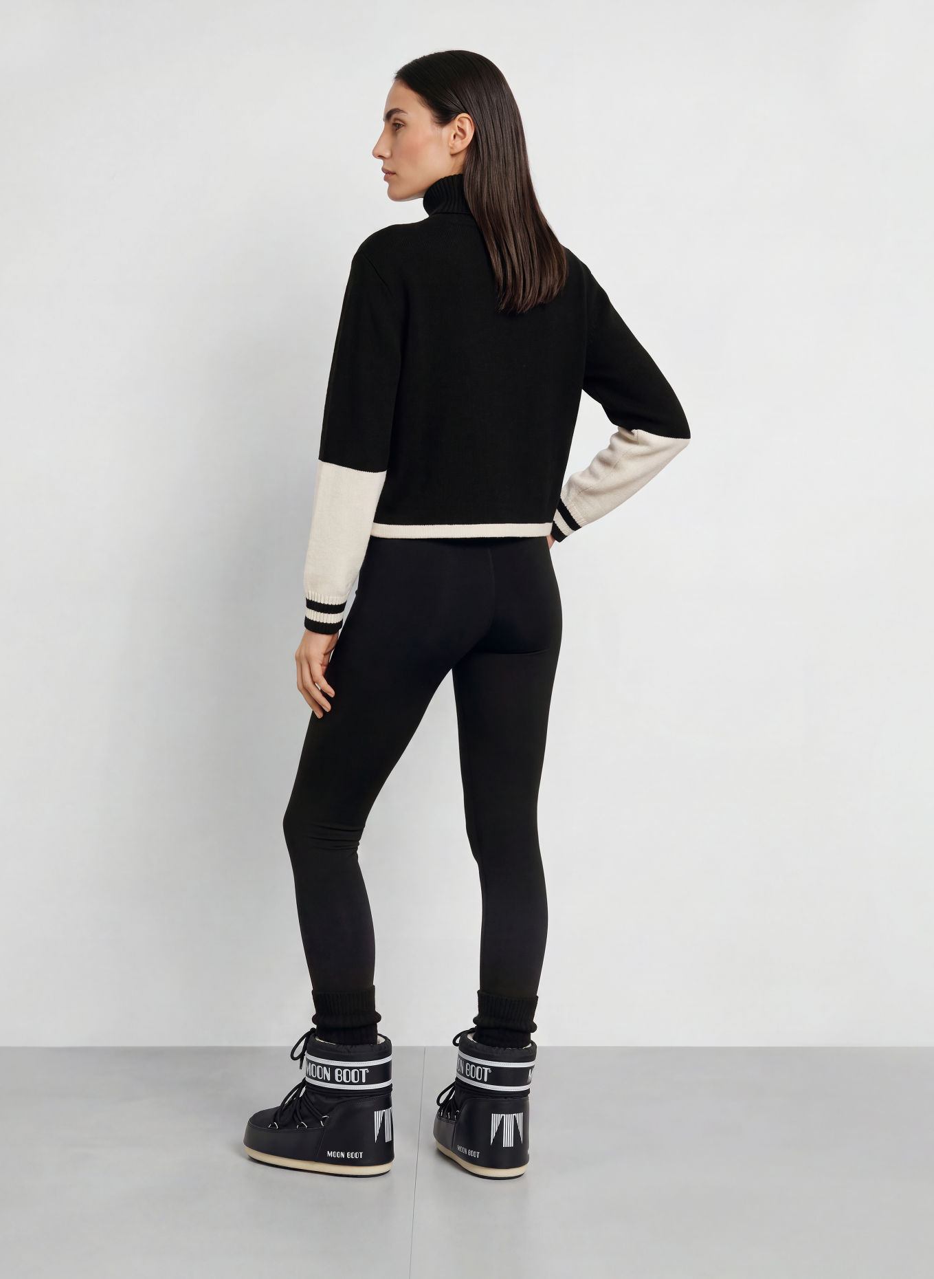 MRS & HUGS Rollkragenpullover mit Cashmere: SCHWARZ / ECRU