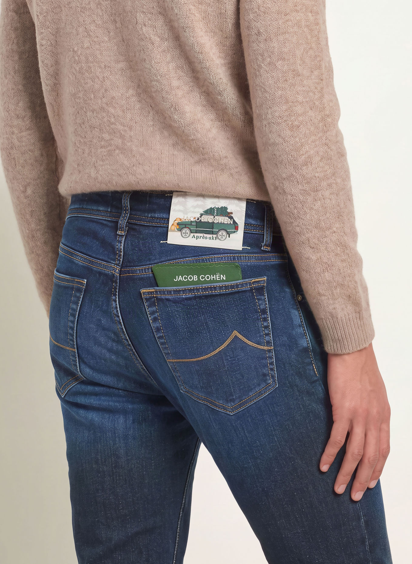 JACOB COHEN BARD Slim Fit Jeans: 100D DARK BLUE