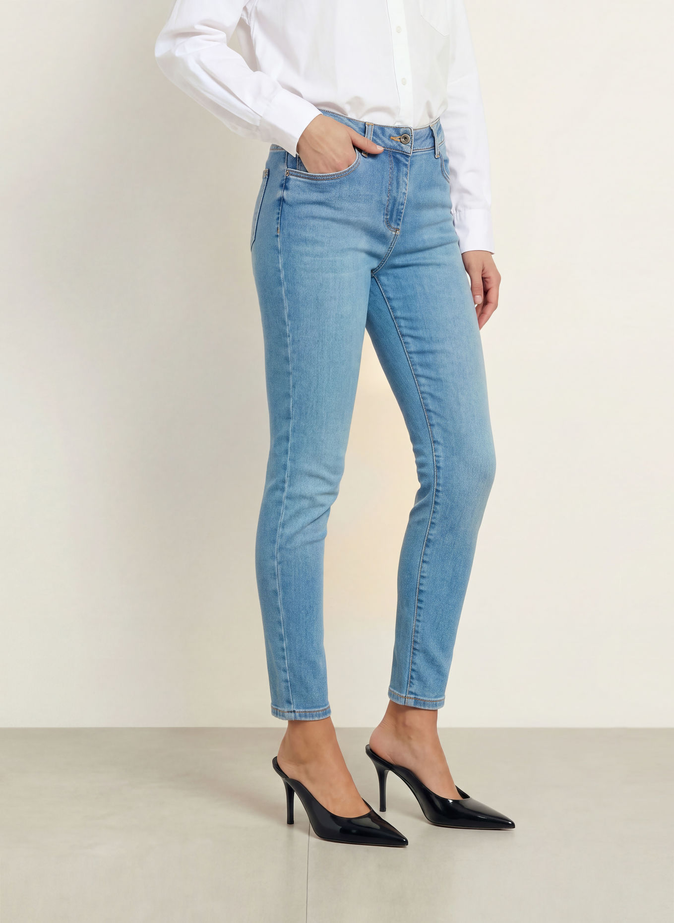 PATRIZIA PEPE Skinny jeans: CB40 LIGHT BLUE WASH