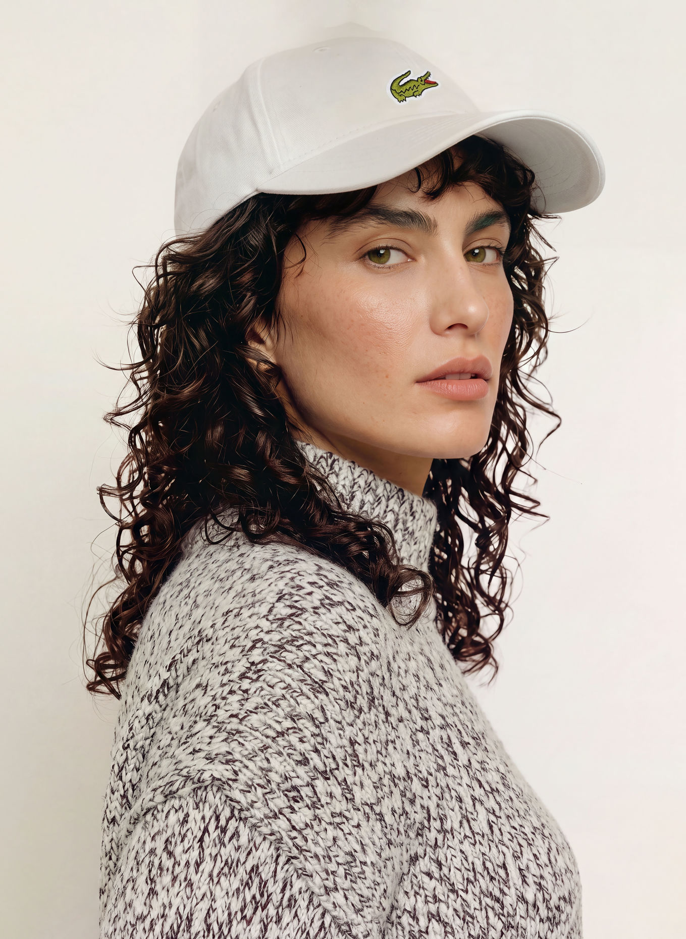 LACOSTE Sweater: WHITE / BLACK
