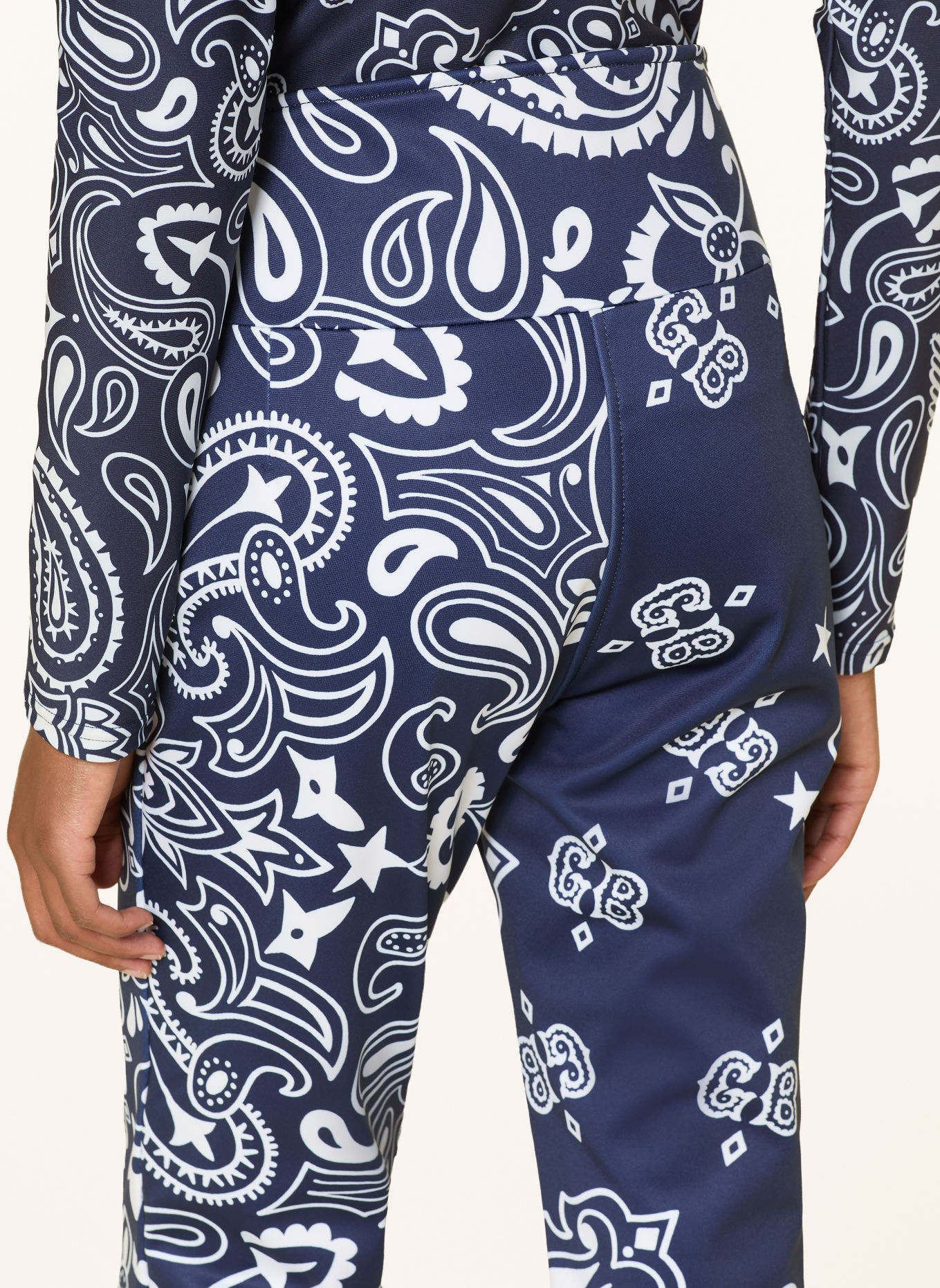 GOLDBERGH SHIRO Softshell ski pants: DARK BLUE / WHITE