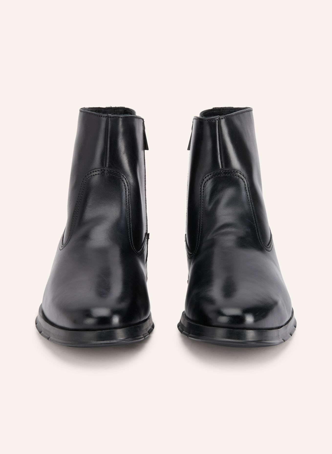 LLOYD EEZY PLUS 330L Ankle boots: BLACK