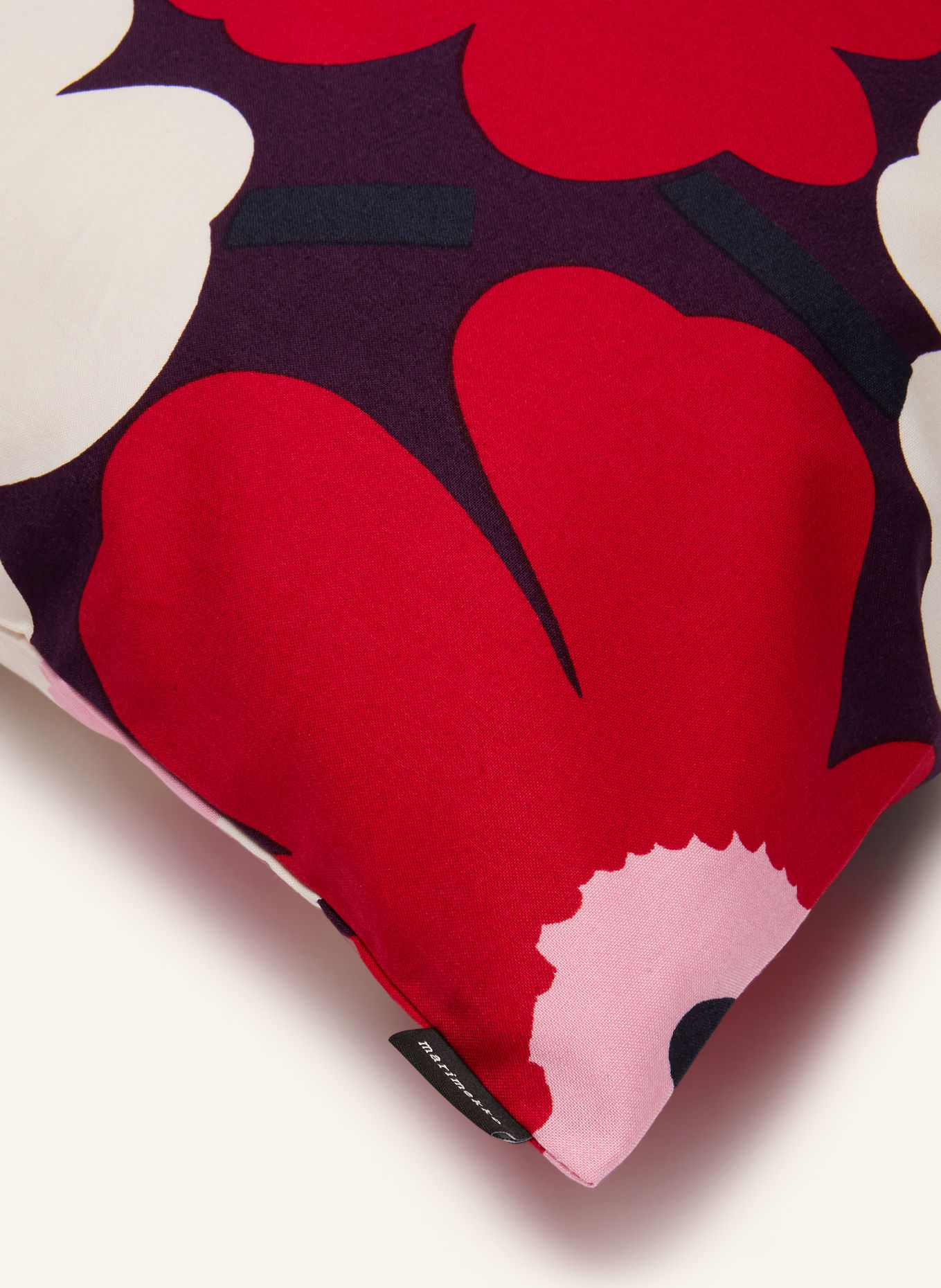 marimekko PIENI UNIKKO Decorative cushion cover: DARK RED / PINK / CREAM
