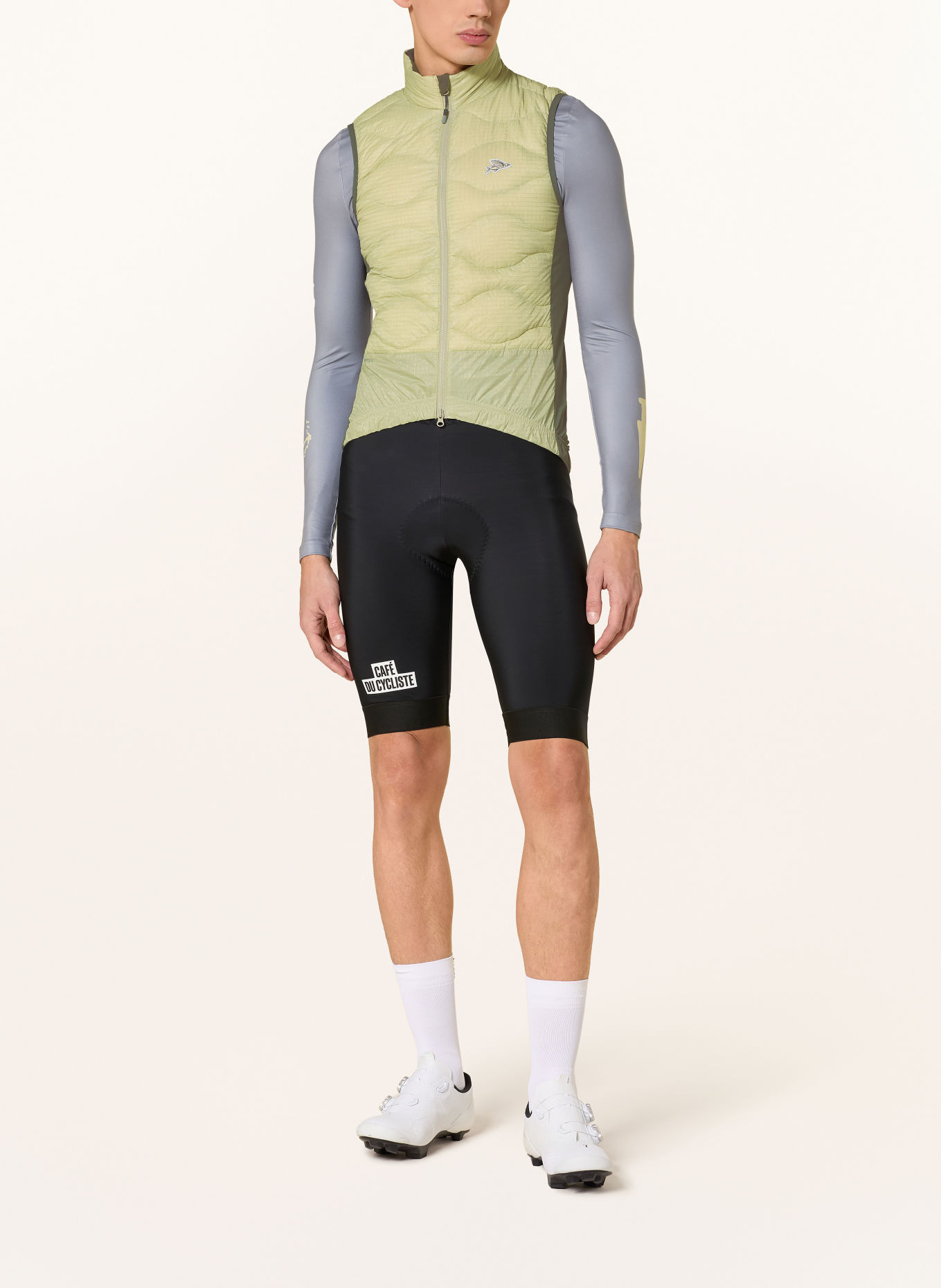 CAFÉ DU CYCLISTE Lekka kamizelka puchowa ALEXIA: BEŻOWY / ZIELONY