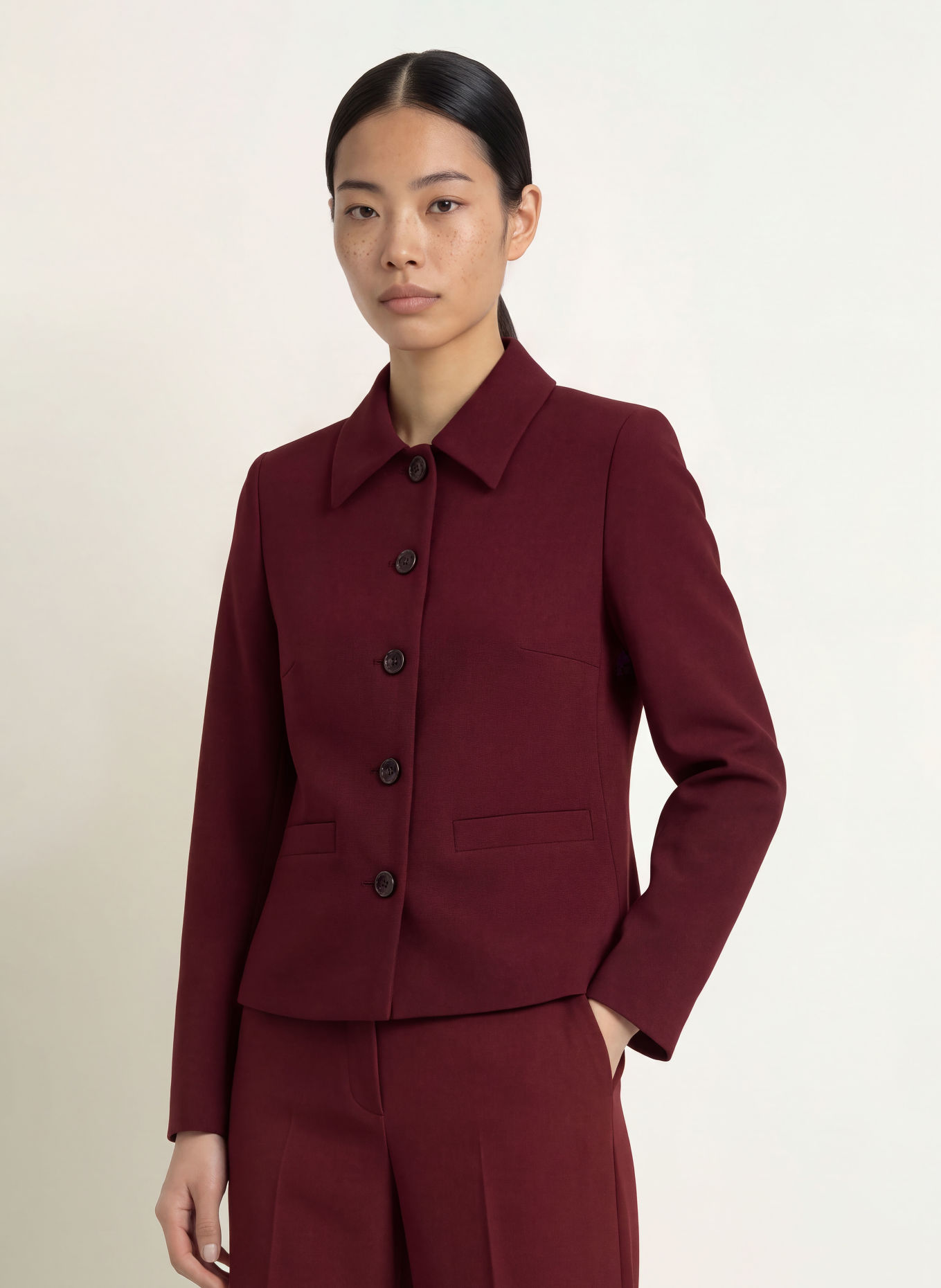 MORE & MORE Boxy jacket: DARK RED
