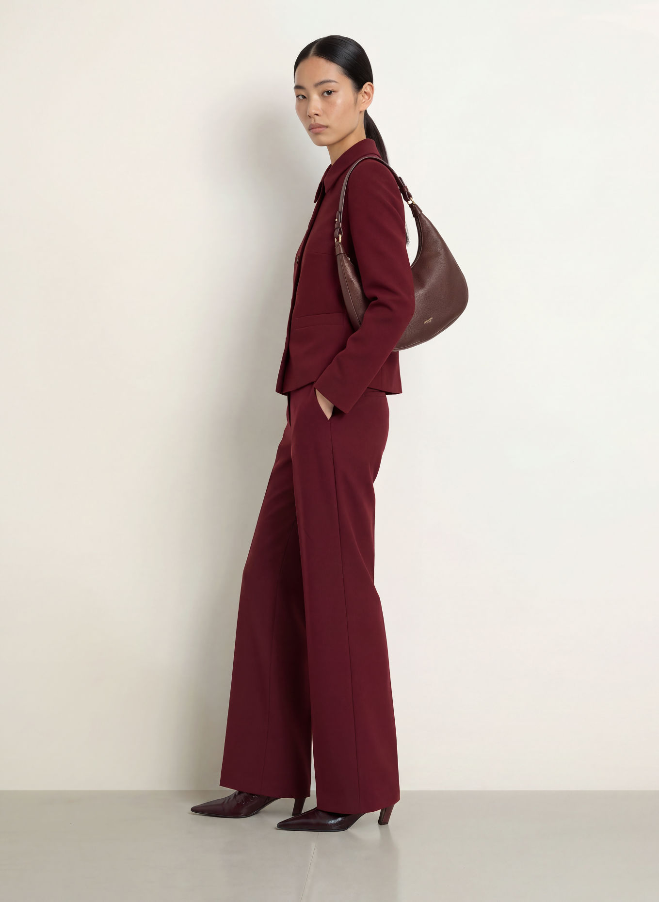 MORE & MORE Boxy jacket: DARK RED