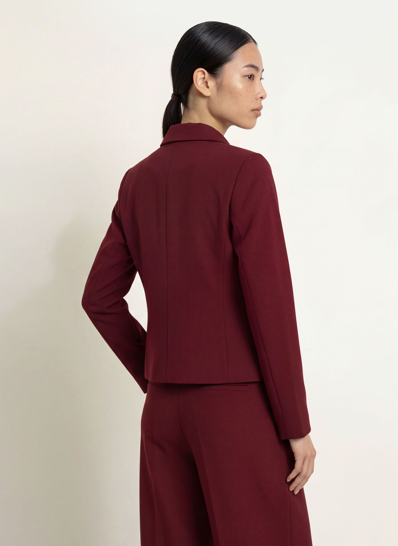 MORE & MORE Boxy jacket: DARK RED