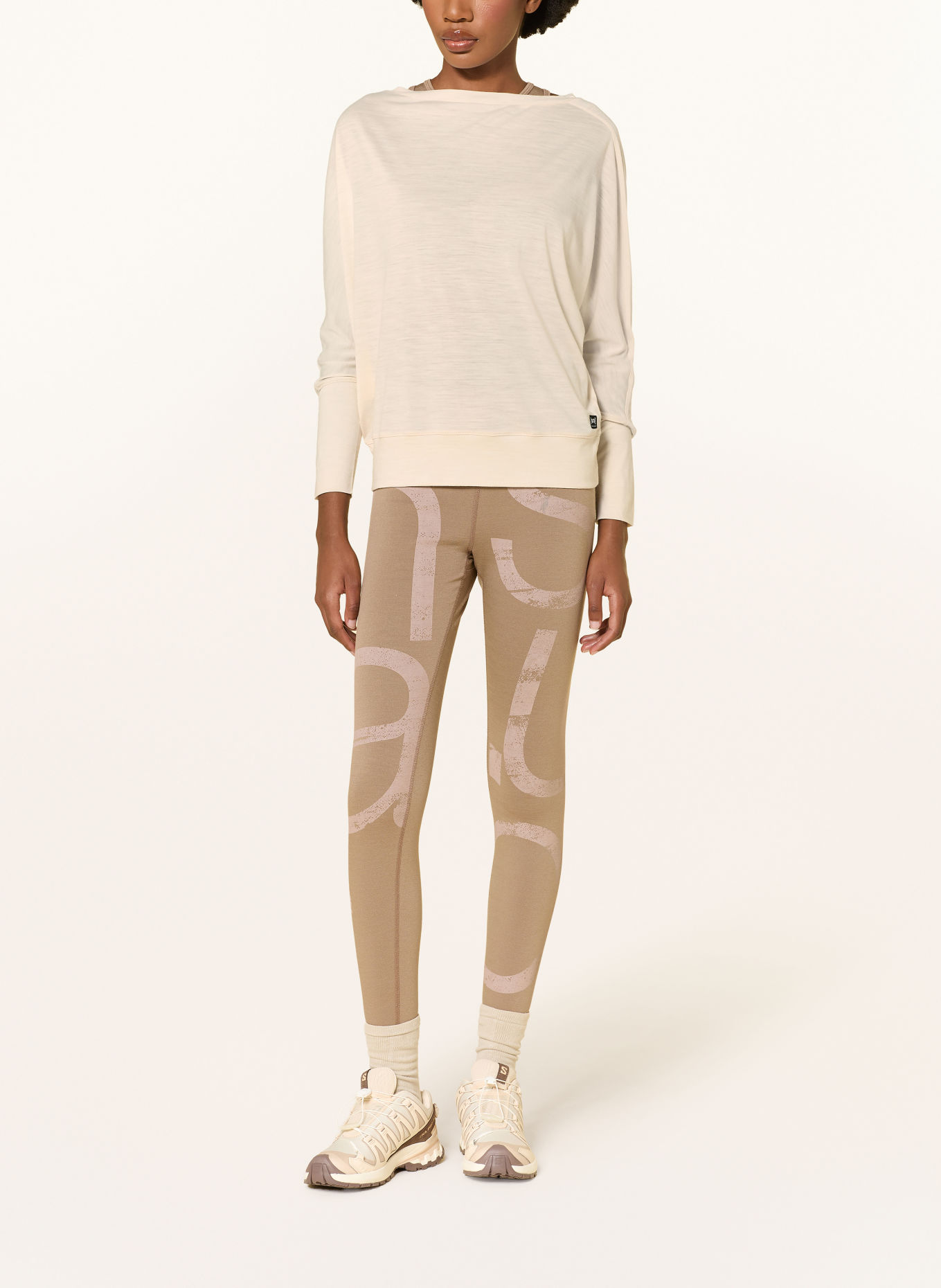 super.natural KULA Performance Shirt with Merino Wool: CREAM