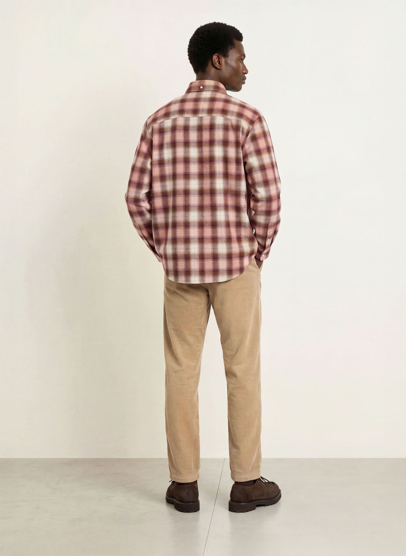 NOWADAYS Comfort Fit Flannel Shirt: DUSKY PINK / BROWN / ROSE