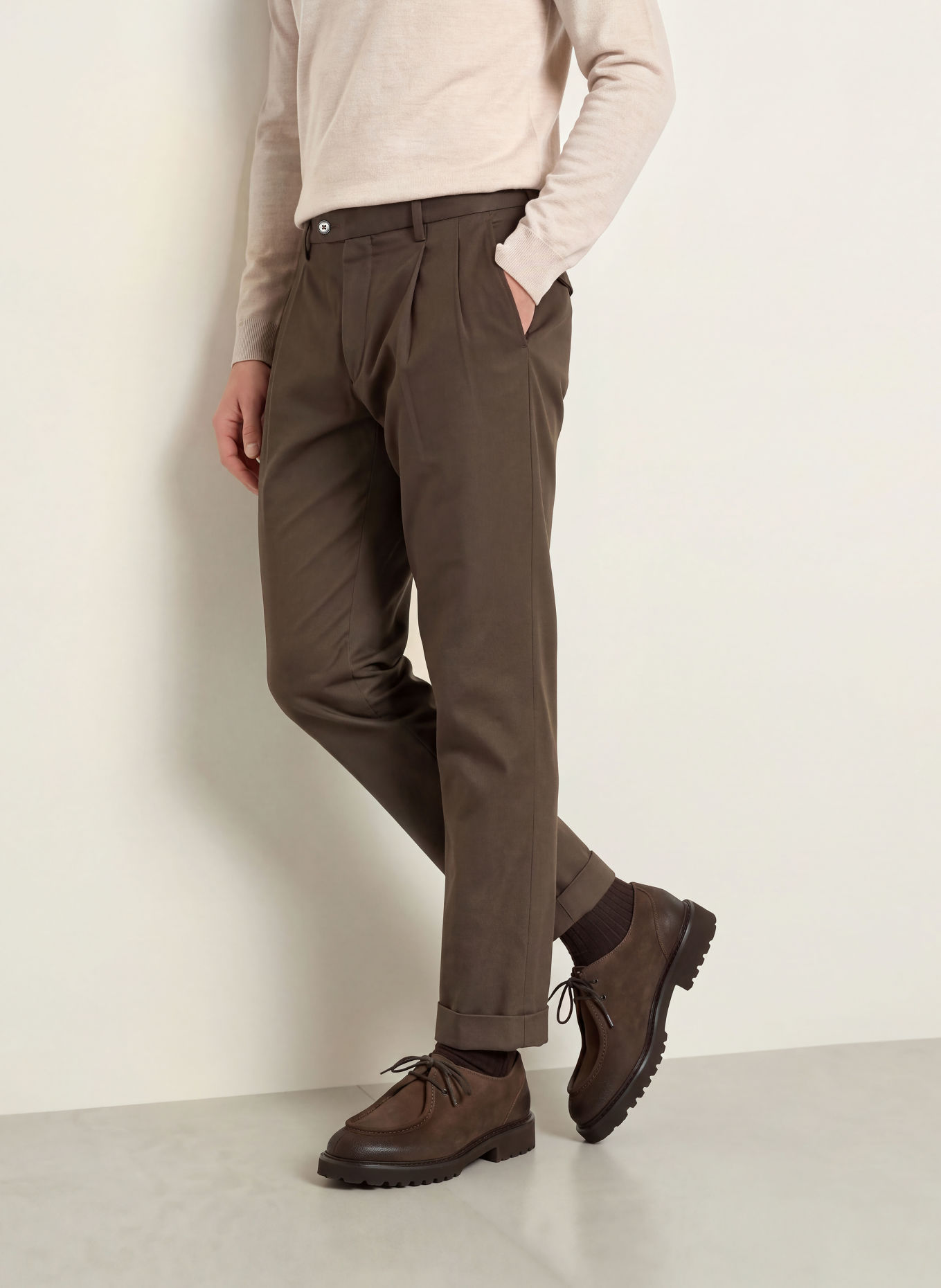 HILTL Extra Slim Fit Chinos: DARK BROWN