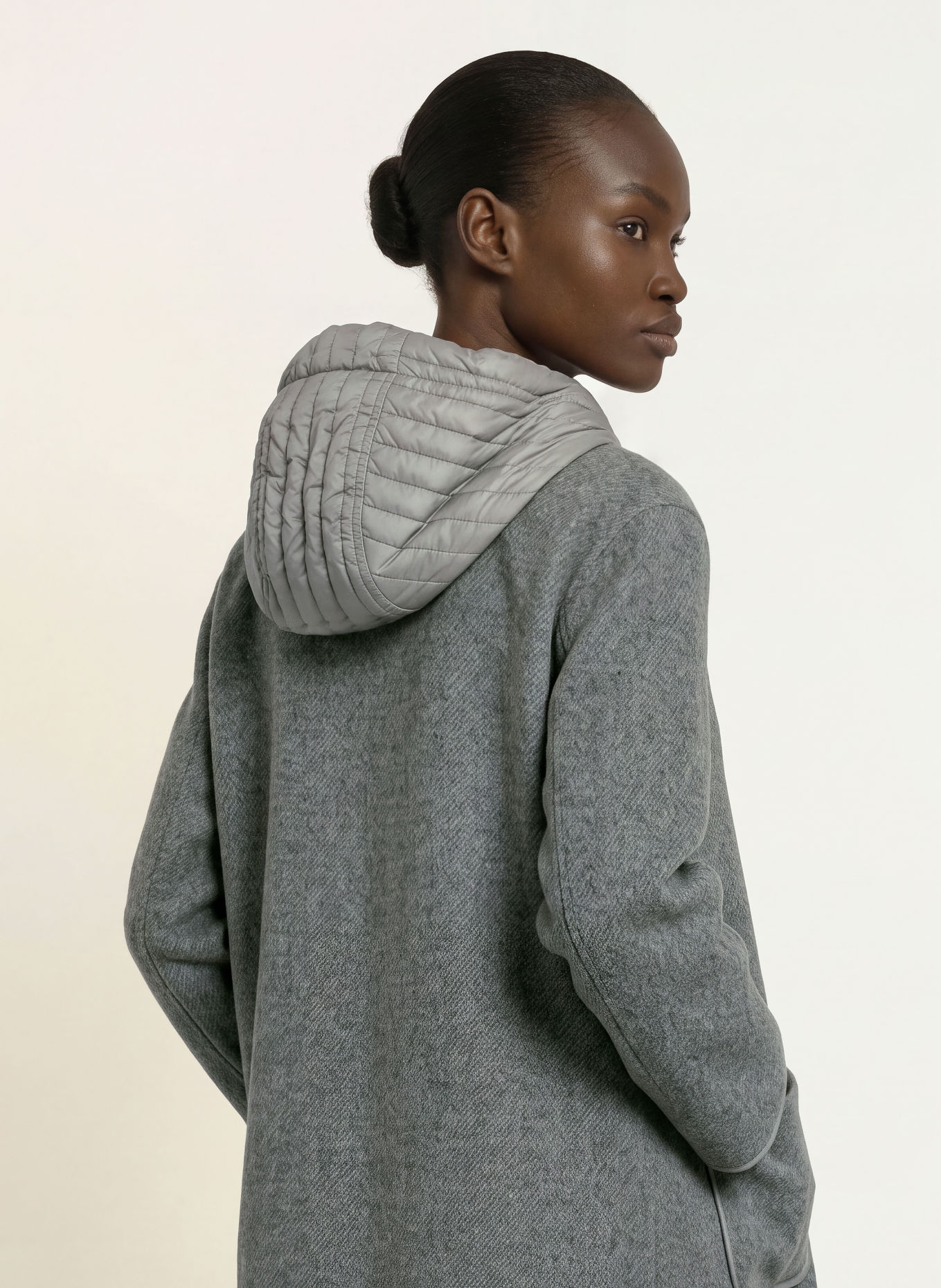 Fay Jacke im Materialmix: GRAU