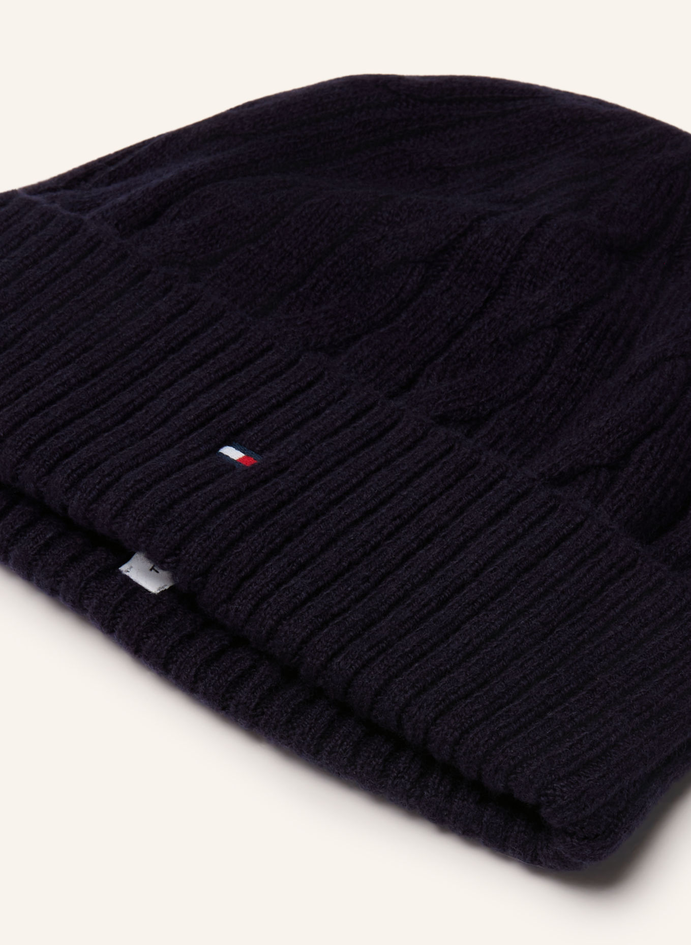 TOMMY HILFIGER Čepice: TMAVĚ MODRÁ