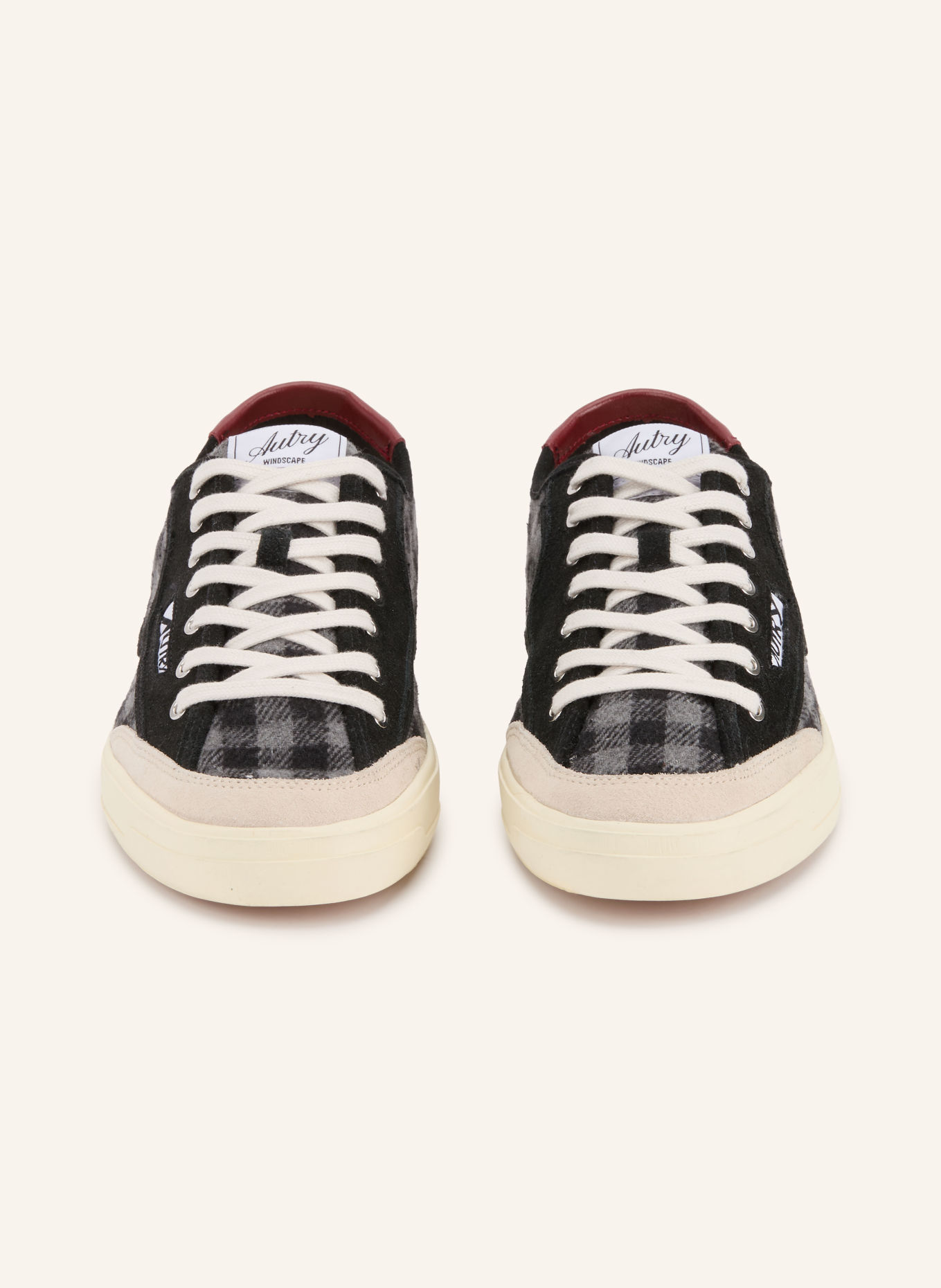 AUTRY WINDSCAPE LOW XC Sneakers: BLACK / LIGHT GRAY / GRAY