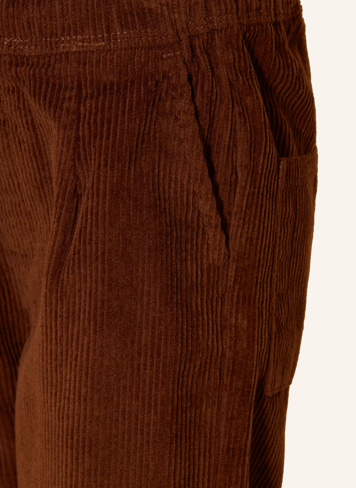 HUST and CLAIRE Pantalon en velours côtelé HCTREVOR style jogging: MARRON