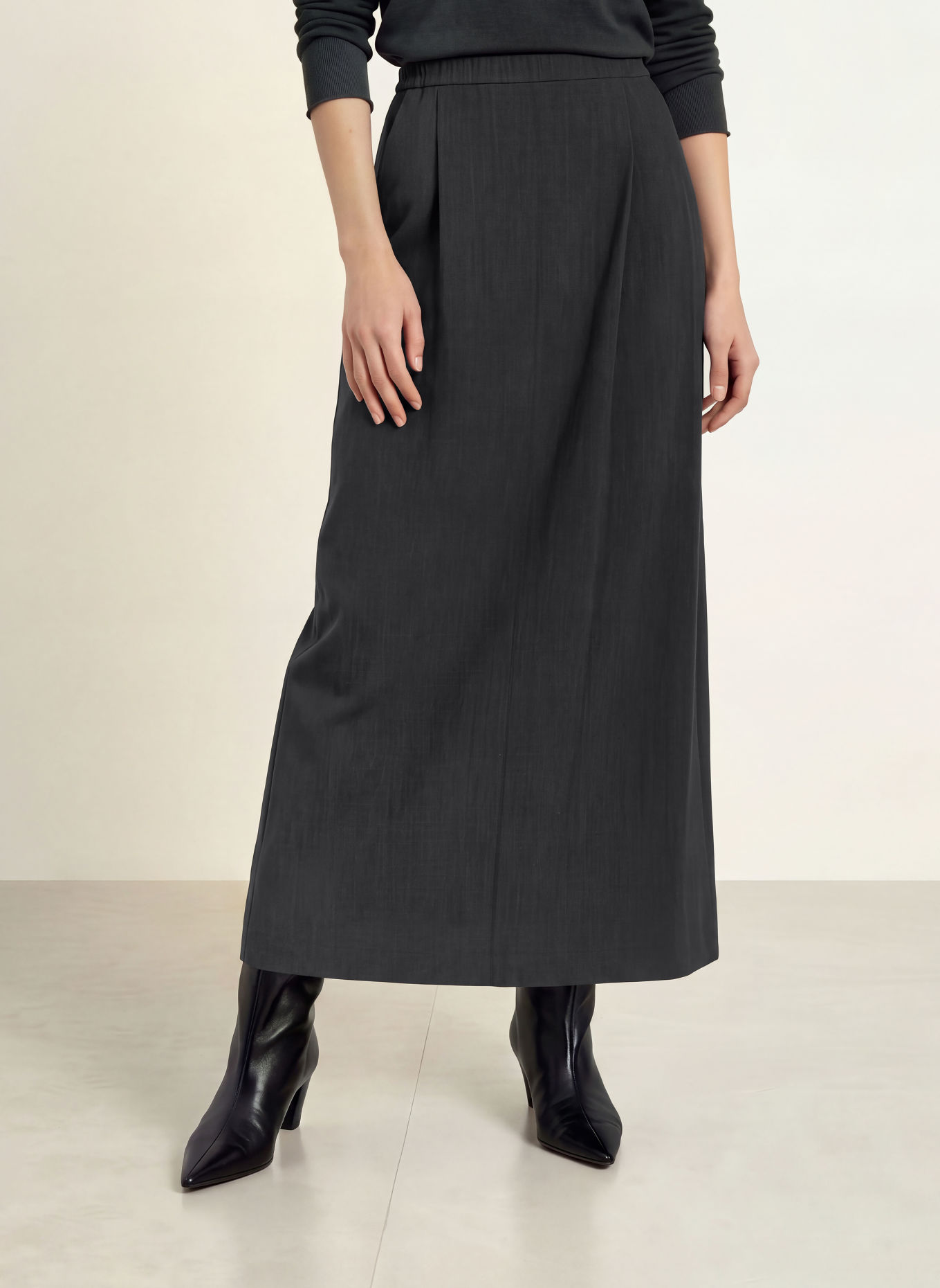 ELEH Skirt: DARK GRAY