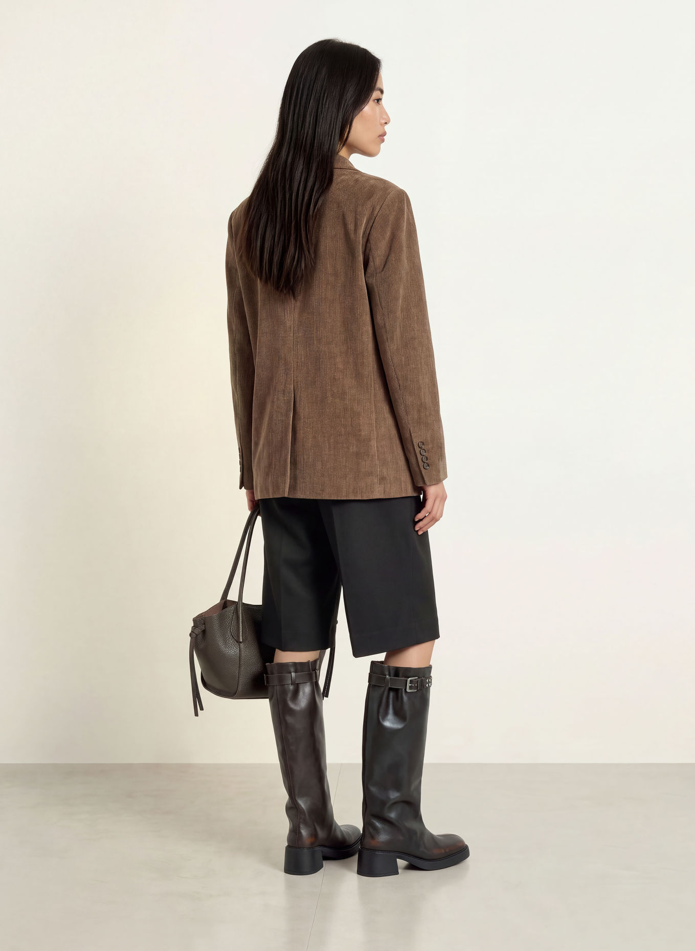 ELEH Oversized-Blazer aus Samt: TAUPE
