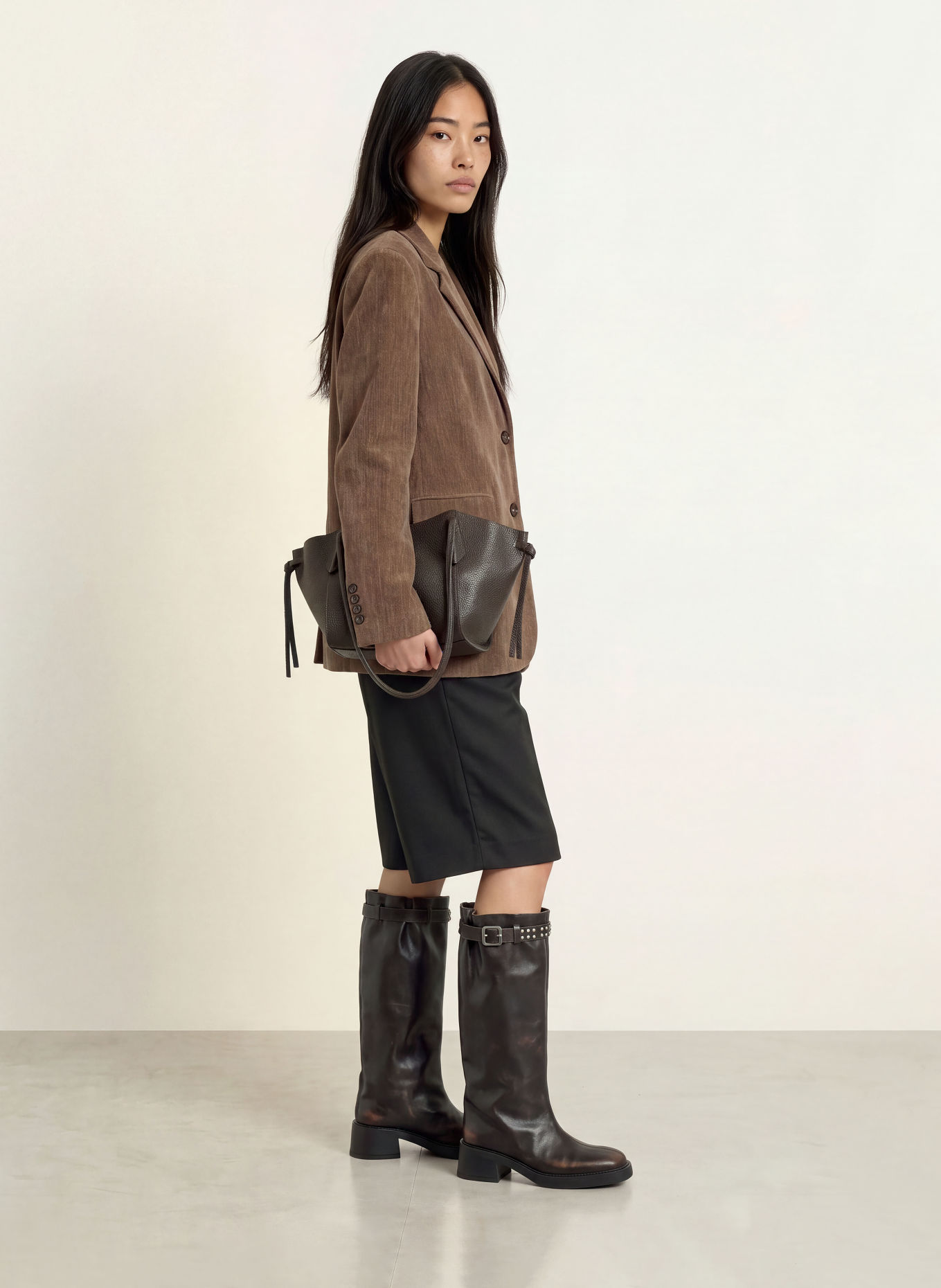 ELEH Oversized-Blazer aus Samt: TAUPE