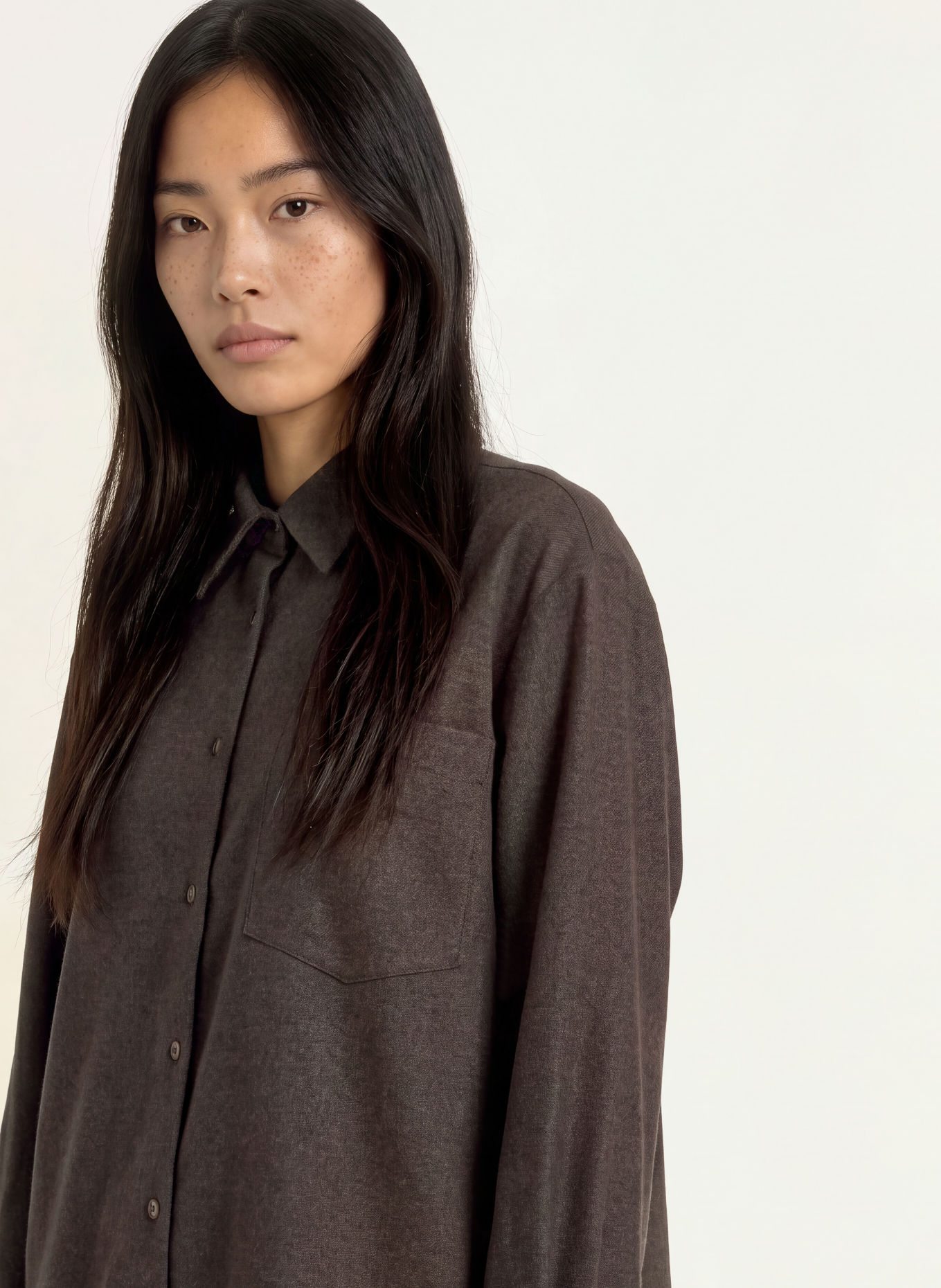 ELEH Flanellskjortebluse: MØRKEBRUN