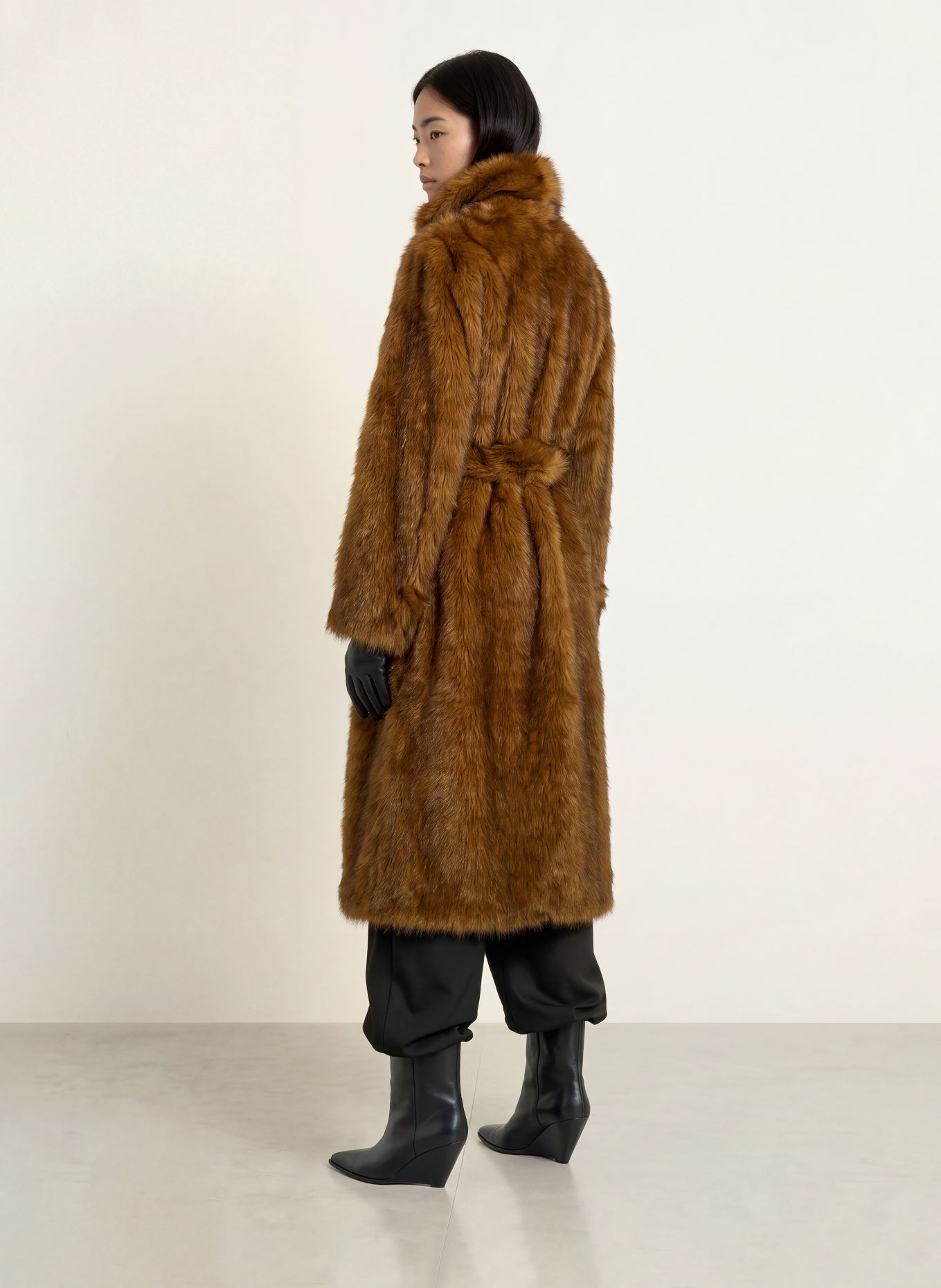 ELEH Coat: CAMEL / BROWN
