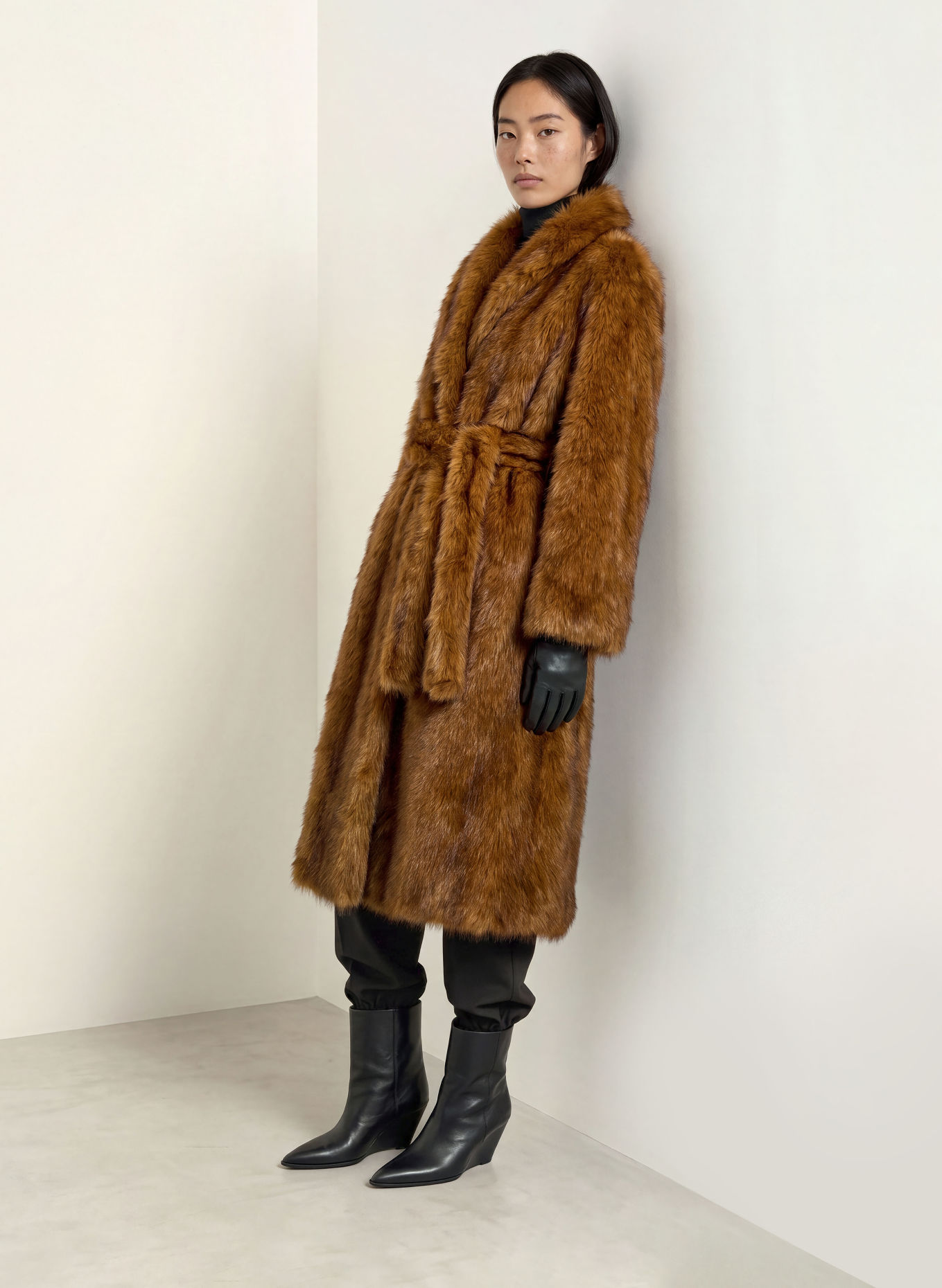 ELEH Coat: CAMEL / BROWN