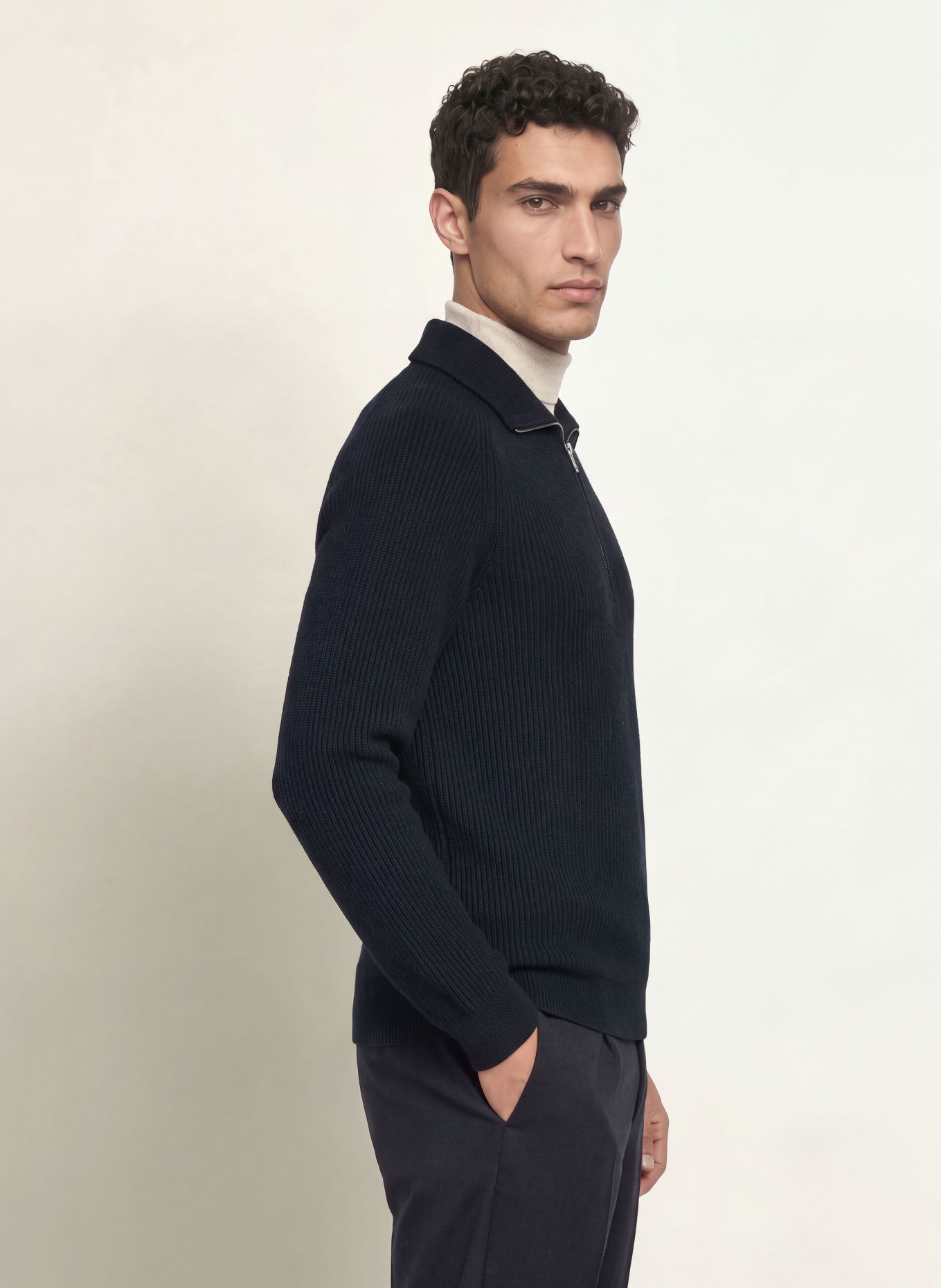 PROFUOMO Troyer: DUNKELBLAU