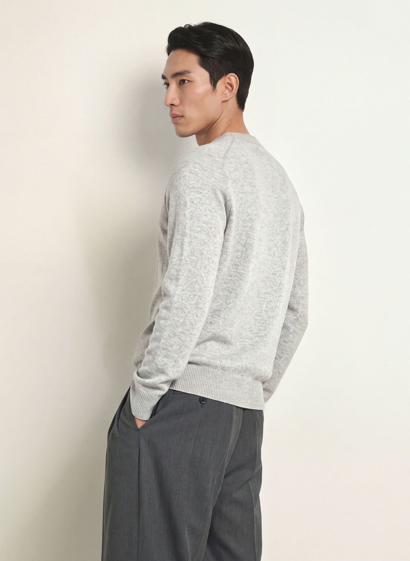 PROFUOMO Sweter: JASNOCZARY