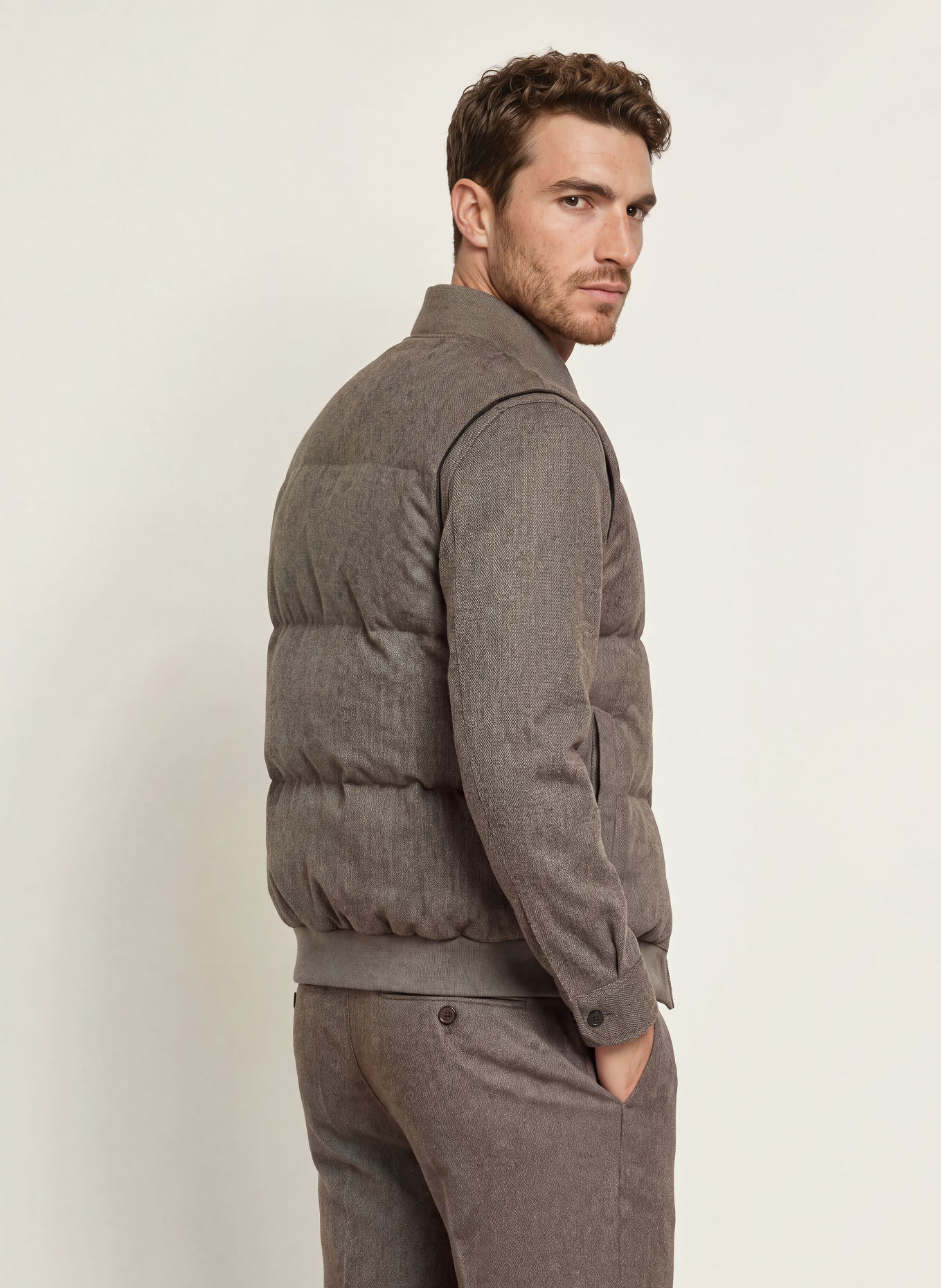PROFUOMO Gilet matelassé: TAUPE / GRIS FONCÉ
