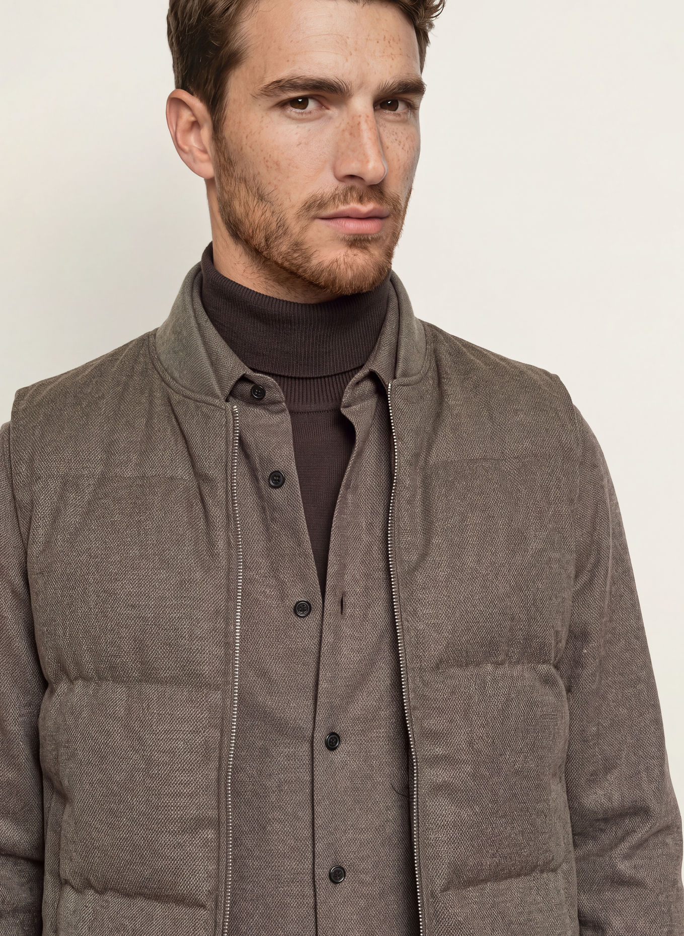 PROFUOMO Gilet matelassé: TAUPE / GRIS FONCÉ