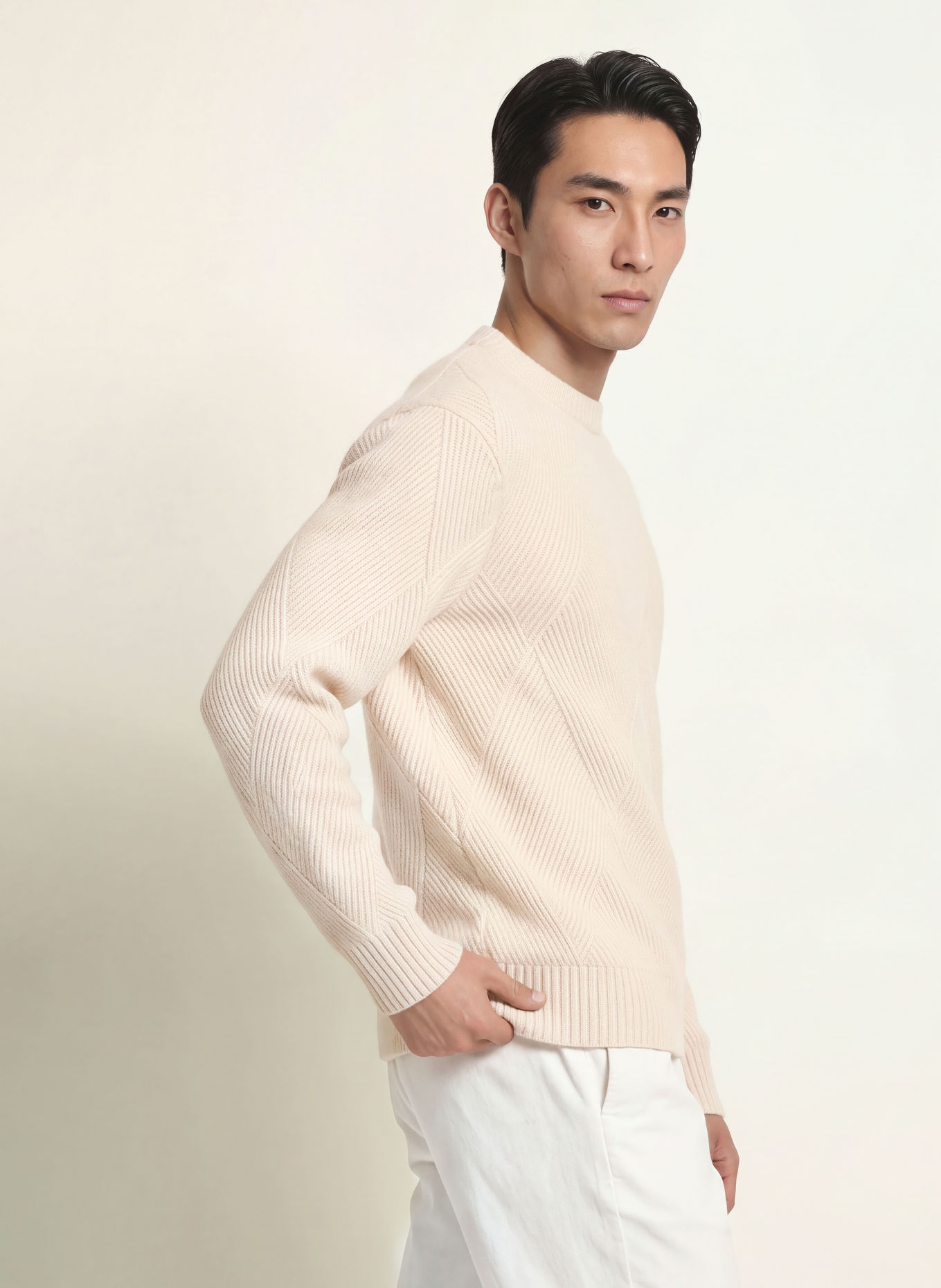 PROFUOMO Pullover: CREME