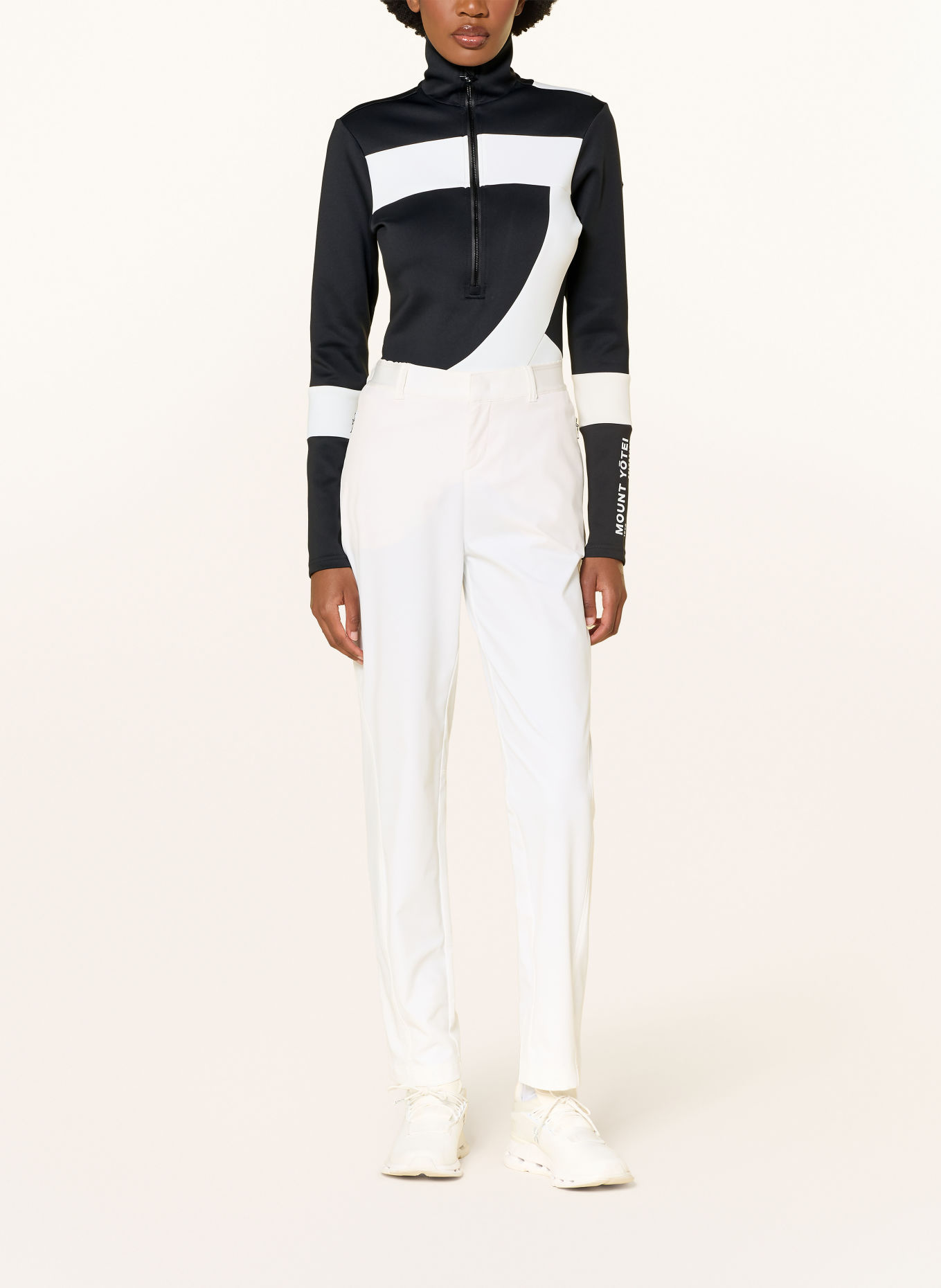 GOLDBERGH KANJI Functional Shirt: BLACK / WHITE