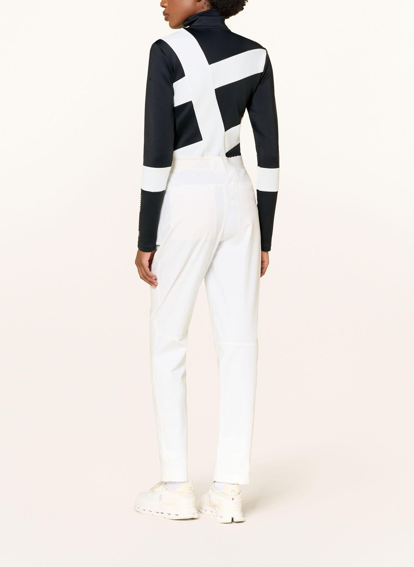 GOLDBERGH KANJI Functional Shirt: BLACK / WHITE