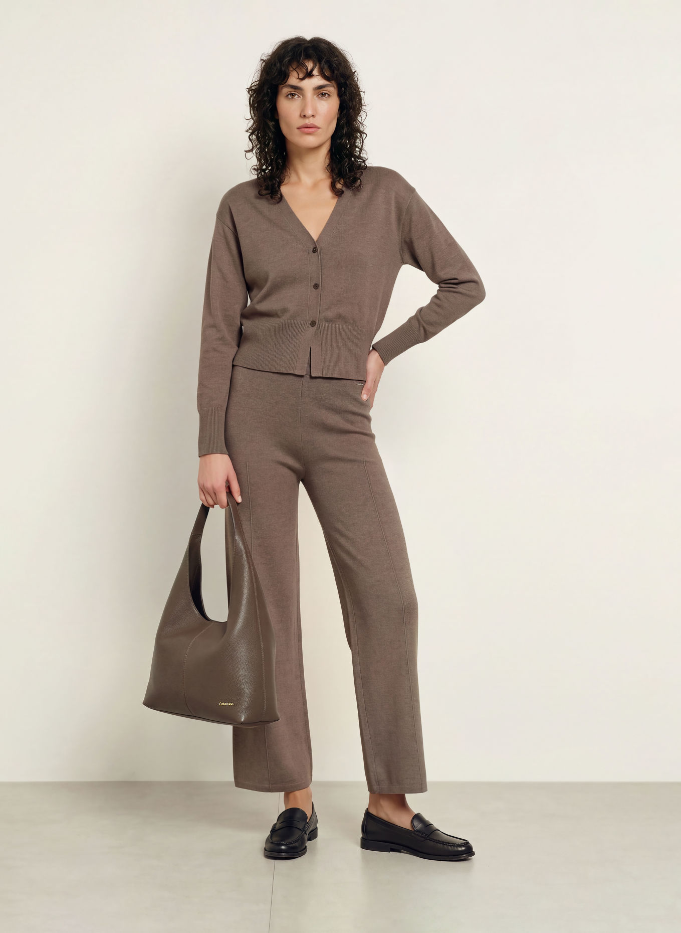 Calvin Klein Cardigan: TAUPE