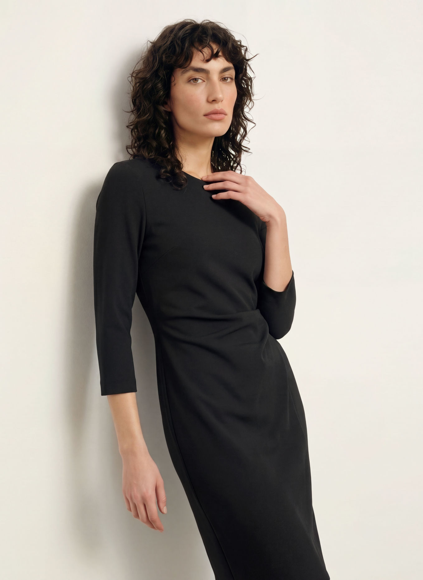 Calvin Klein Etuikleid mit 3/4-Arm: SCHWARZ