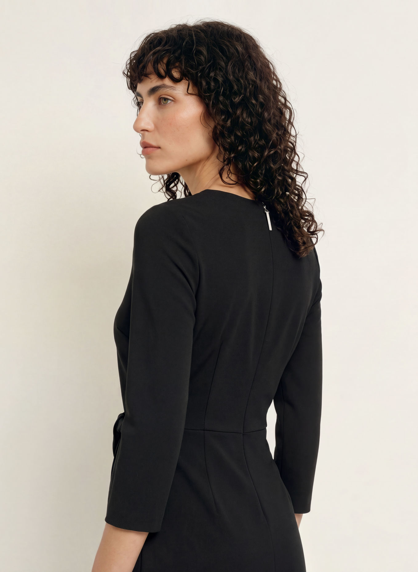 Calvin Klein Etuikleid mit 3/4-Arm: SCHWARZ