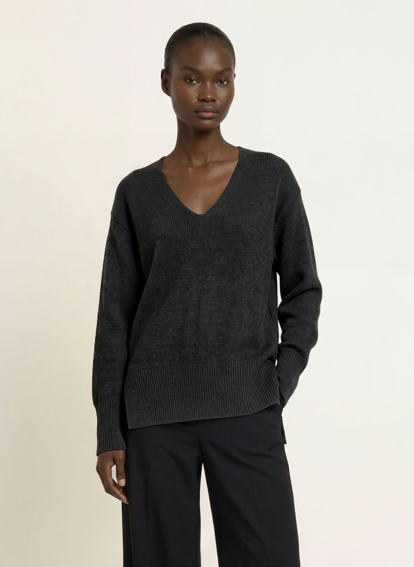 Calvin Klein Sweater: DARK GRAY