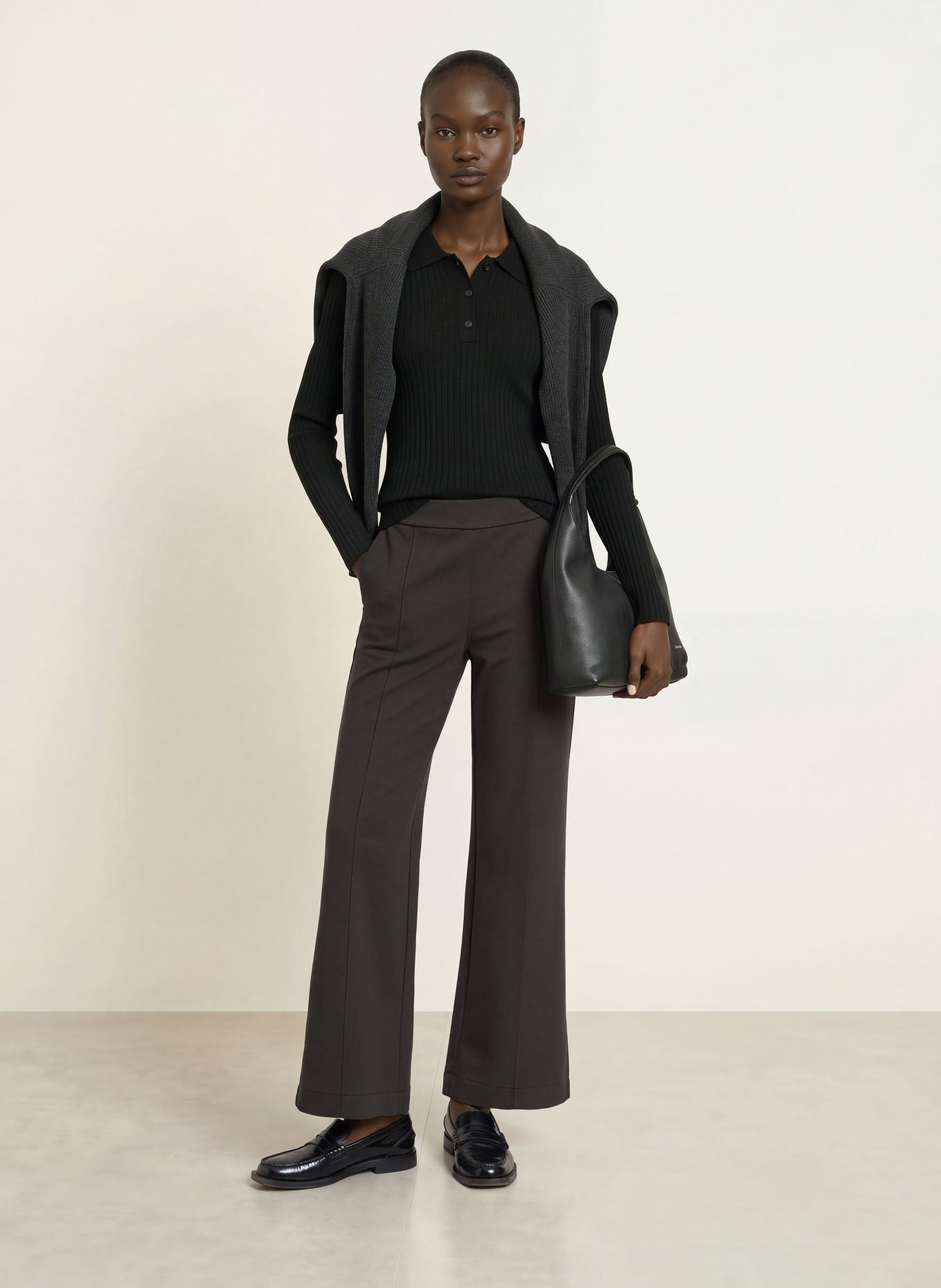 Calvin Klein Pantaloni Marlene SPACER: NEGRU