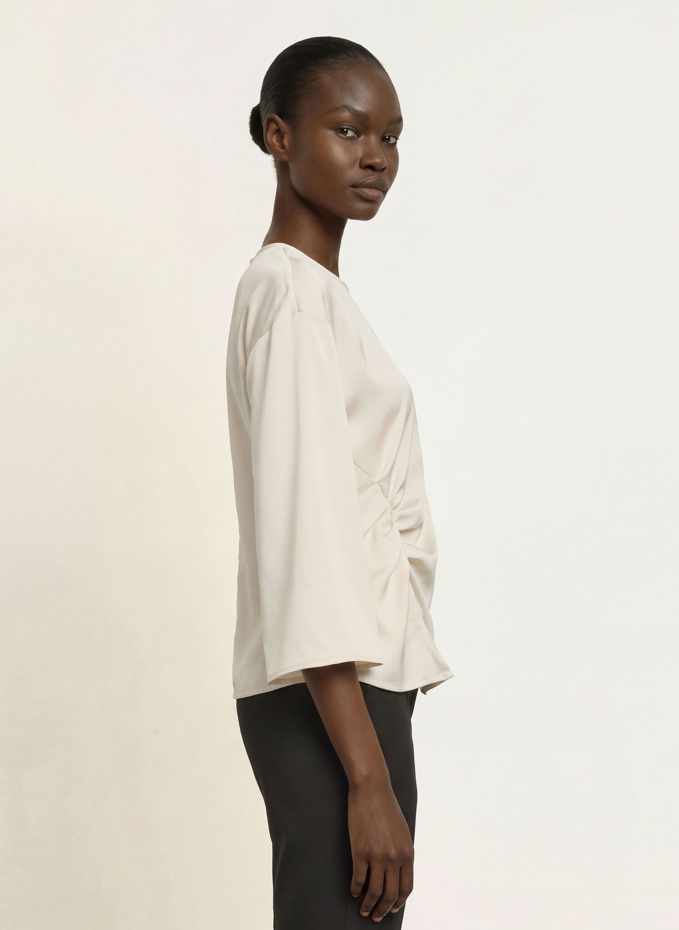 Calvin Klein Satin shirt blouse with 3/4 sleeves: CREAM