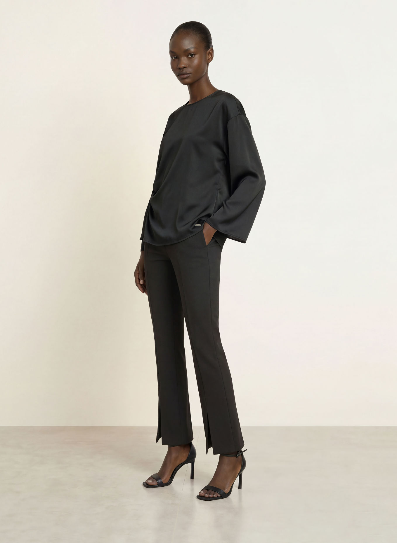 Calvin Klein Blusenshirt aus Satin mit 3/4-Arm: SCHWARZ