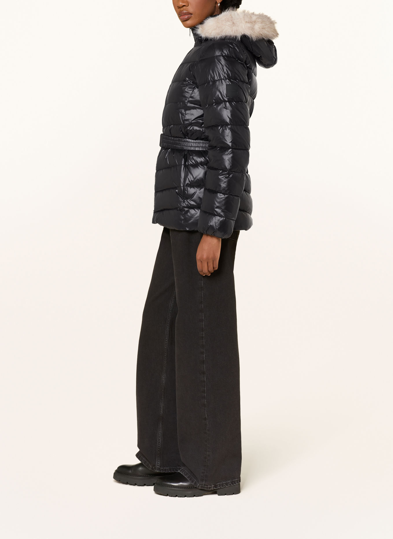 Calvin Klein Quilted jacket with a detachable hood and faux fur: BLACK / ECRU