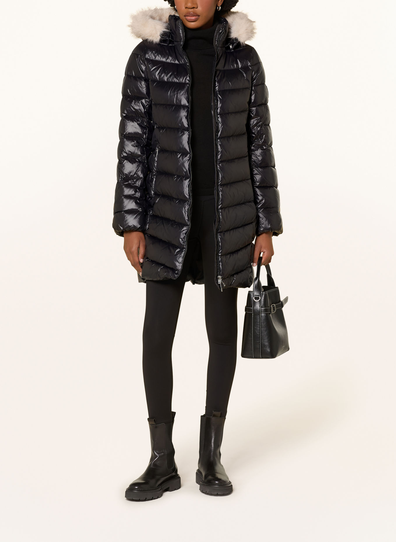 Calvin Klein Steppmantel SHINE mit abnehmbarer Kapuze und Kunstfell: SCHWARZ / ECRU