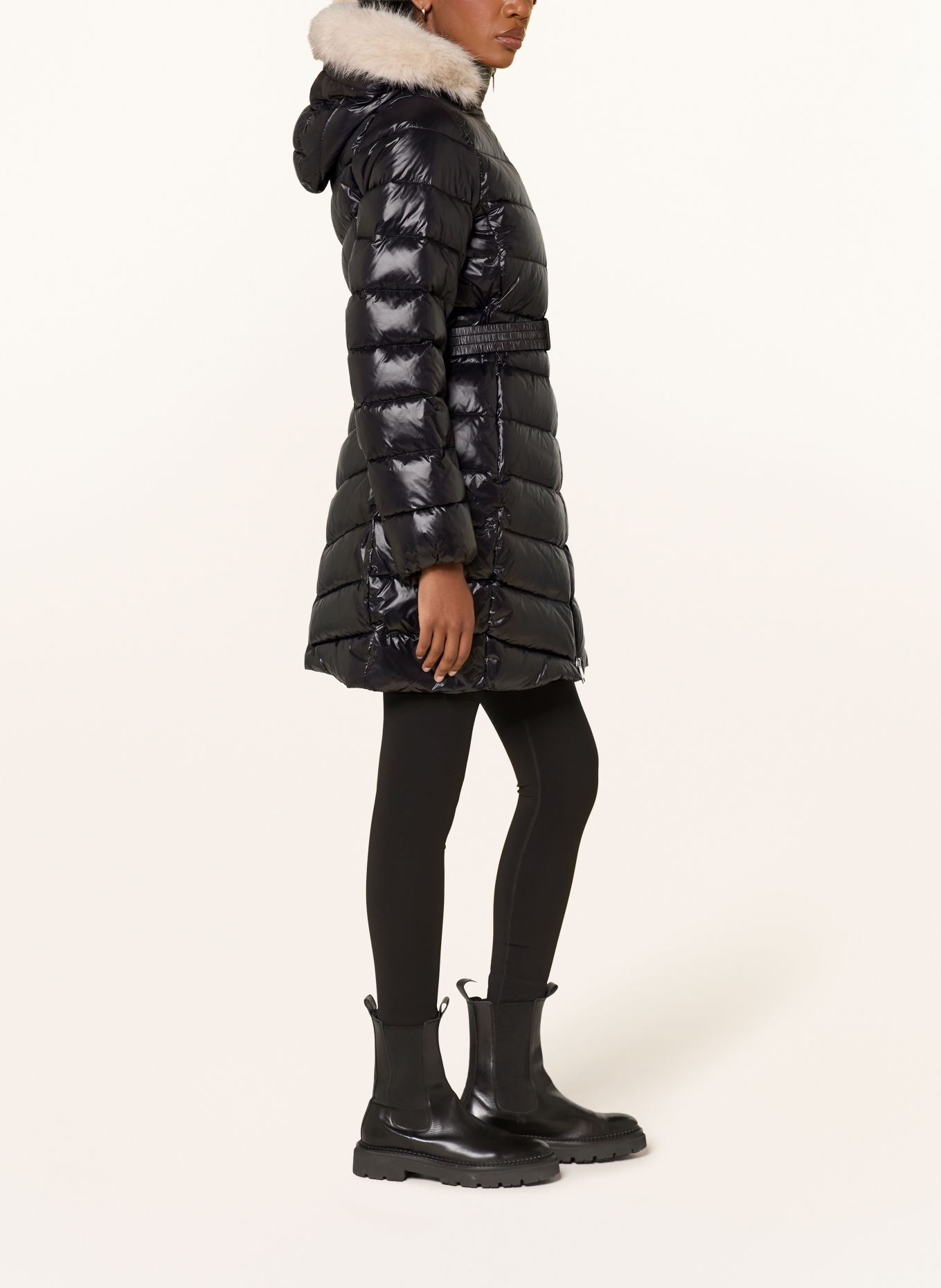 Calvin Klein Steppmantel SHINE mit abnehmbarer Kapuze und Kunstfell: SCHWARZ / ECRU