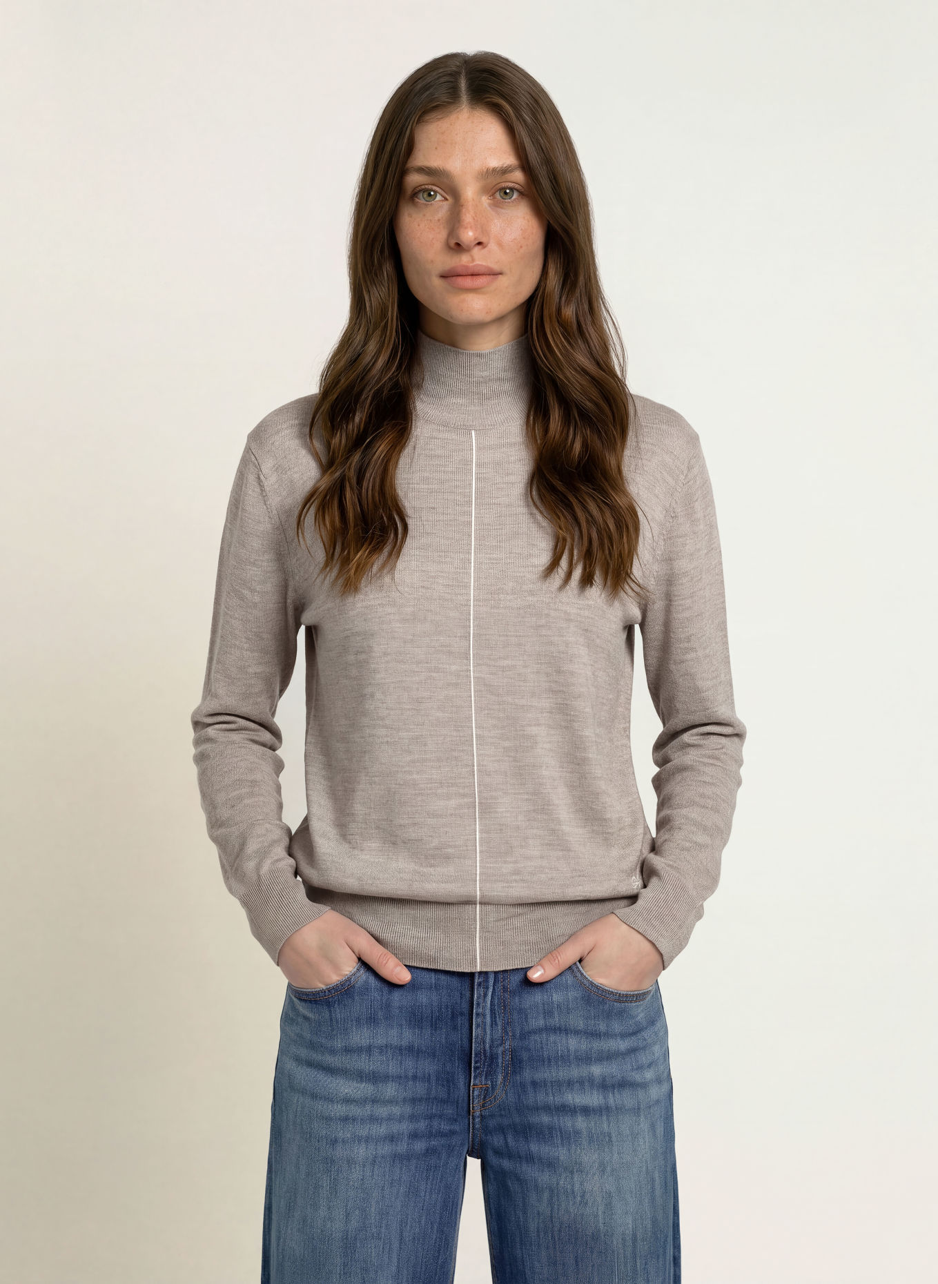 Calvin Klein Sweater: TAUPE / WHITE