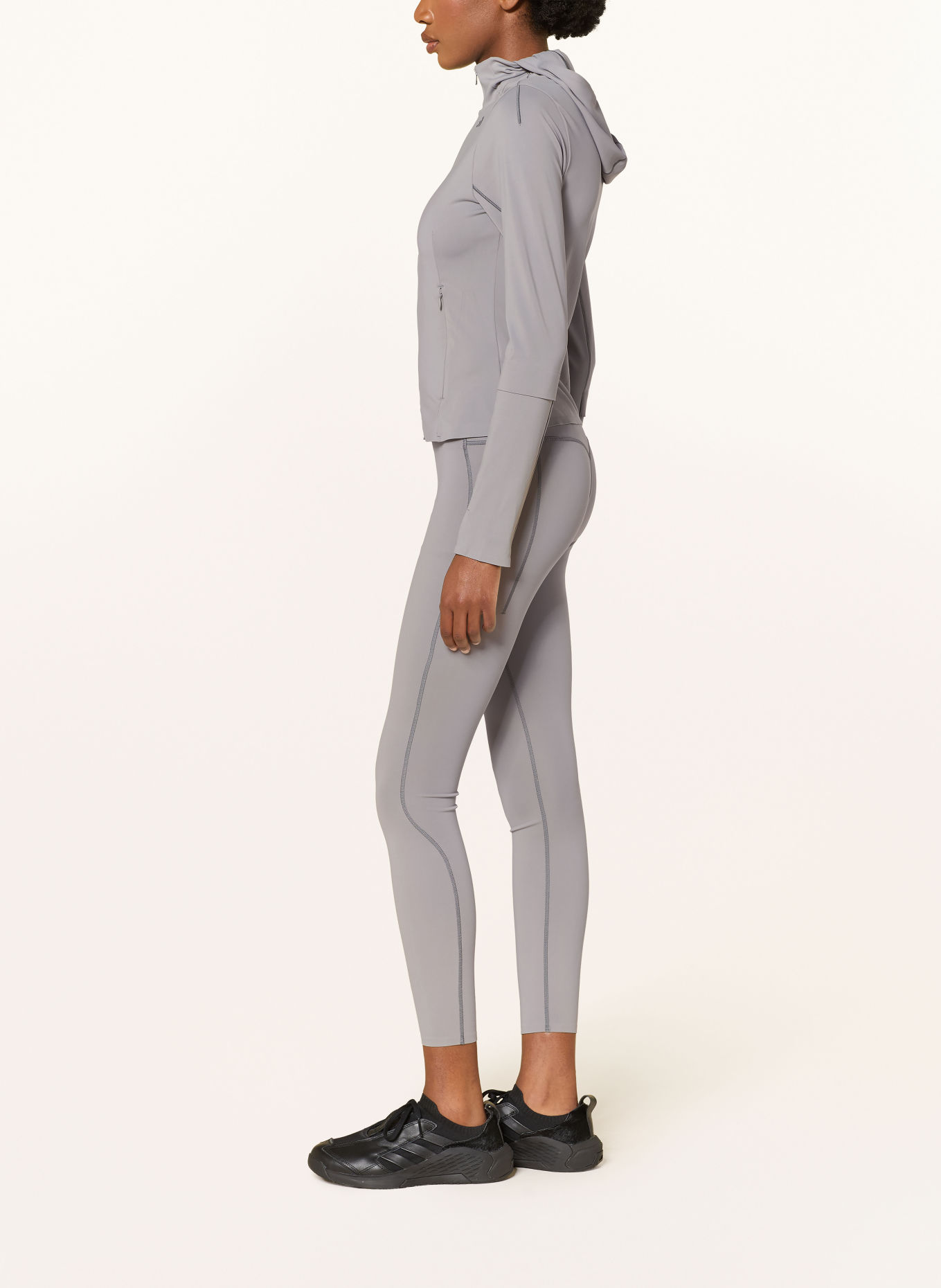 adidas Trainigsjacke ADIDAS X ENTIRE STUDIOS: GRAU