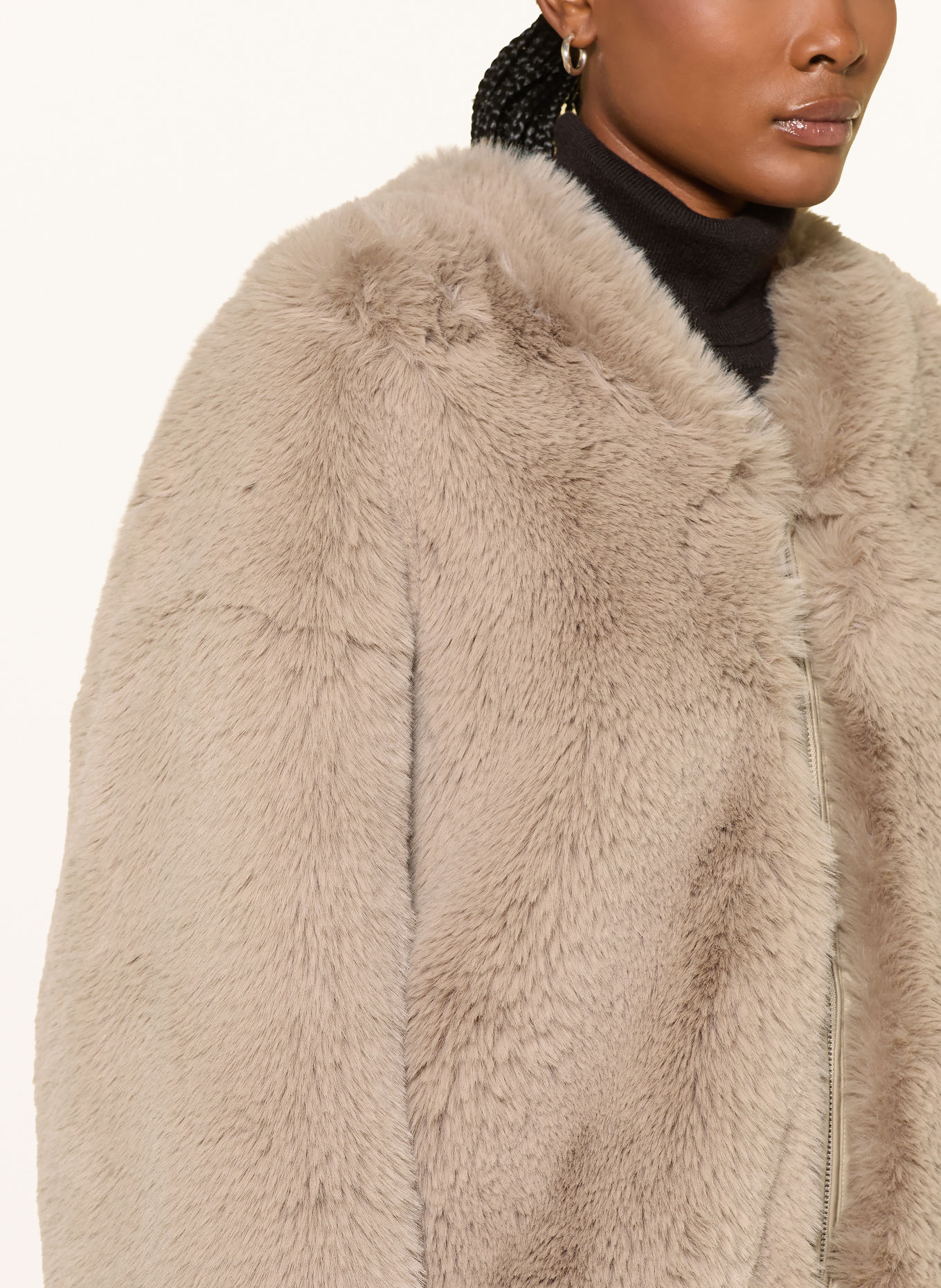 The Frankie Shop Kunstfell-Jacke SENNA: BEIGE