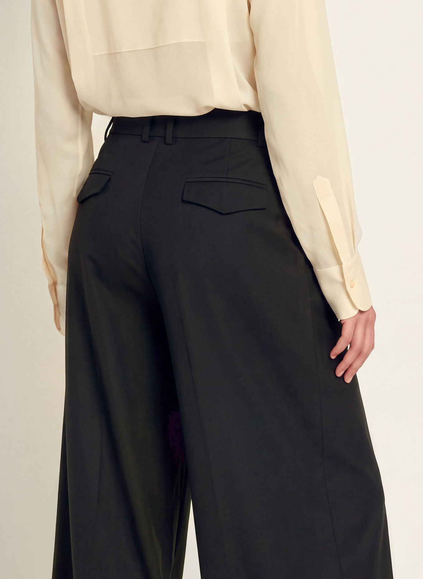 The Frankie Shop INA Trousers: BLACK