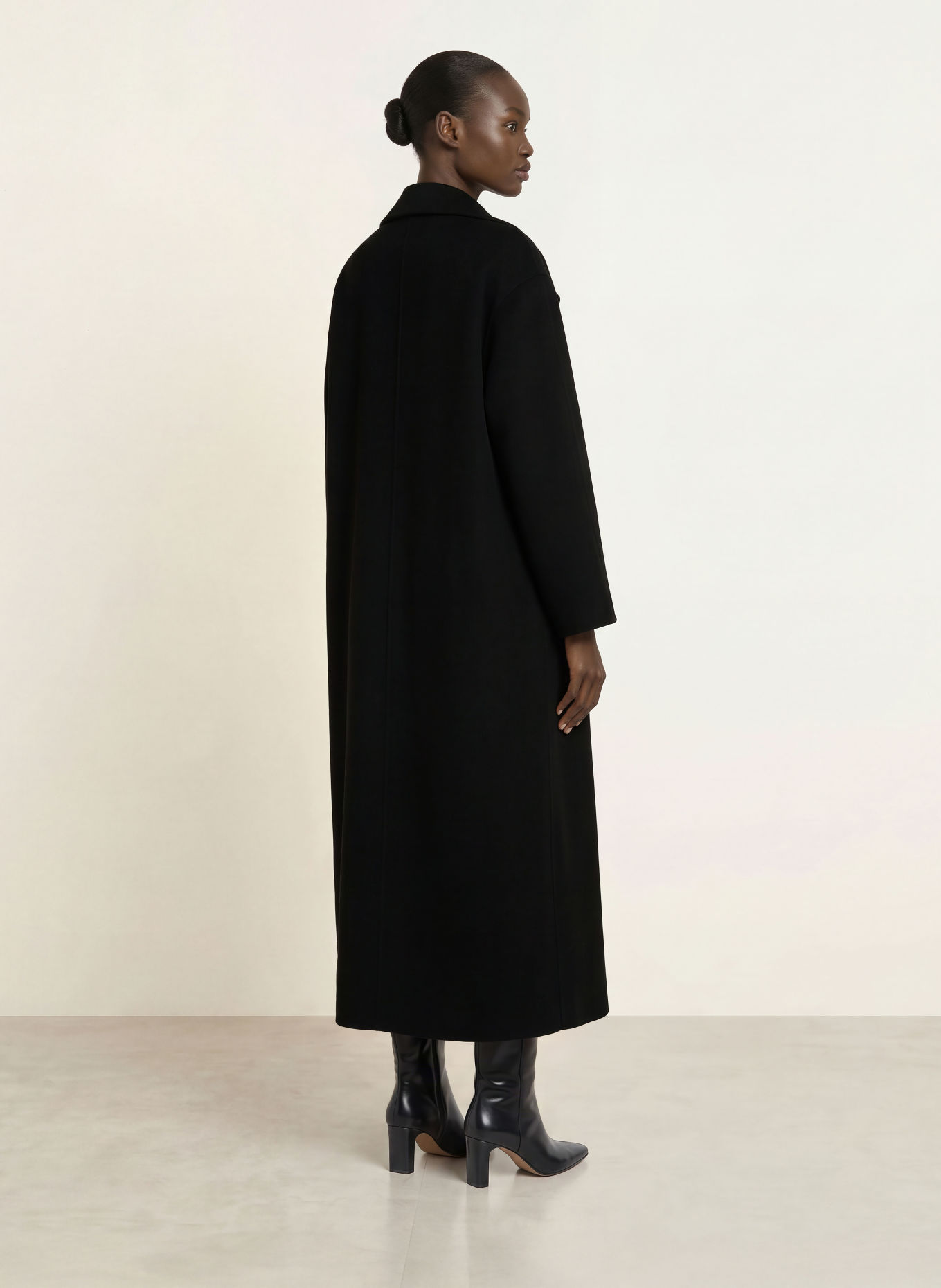 ALMADA LABEL KAITY Wool coat: BLACK