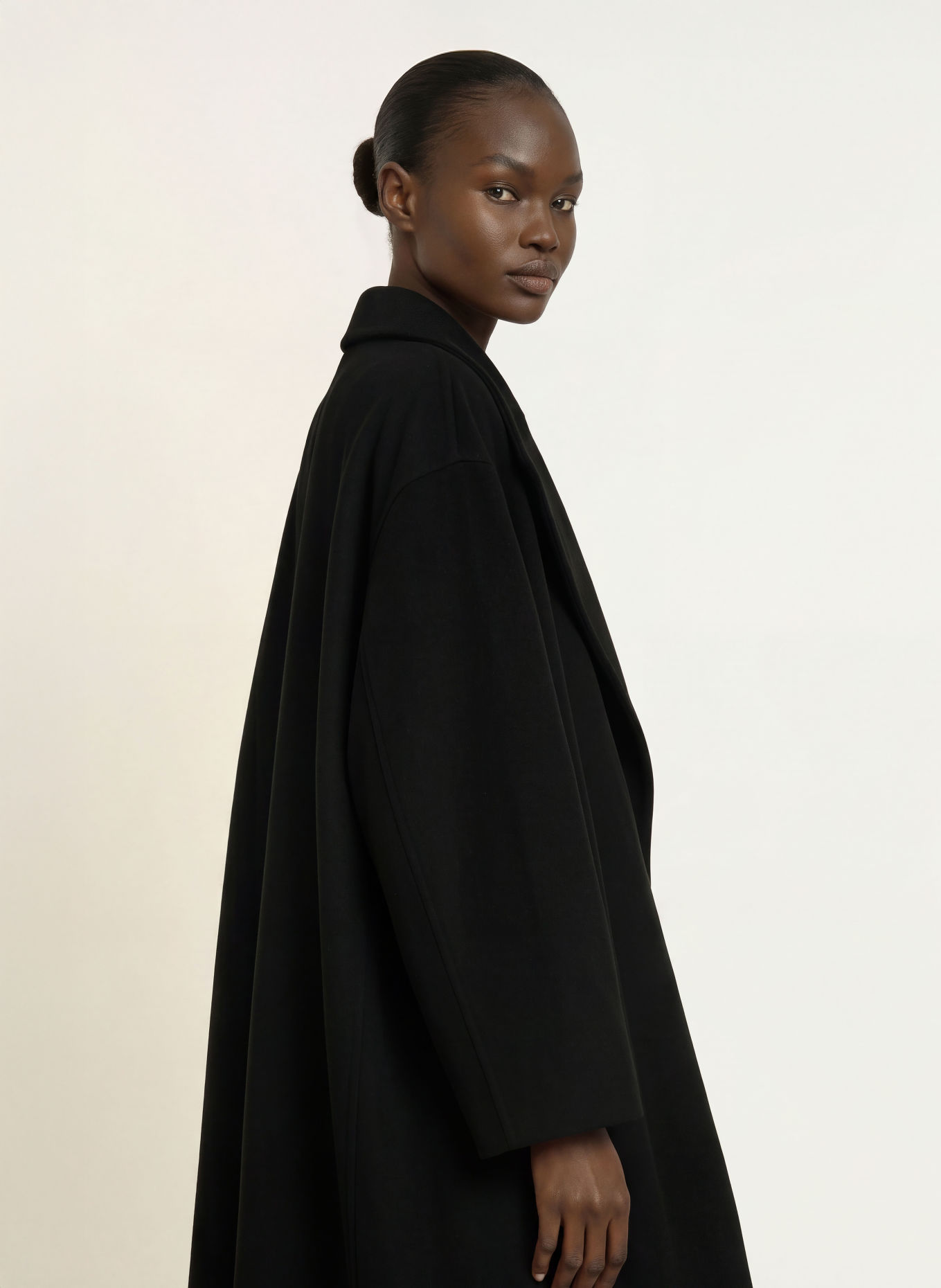 ALMADA LABEL KAITY Wool coat: BLACK