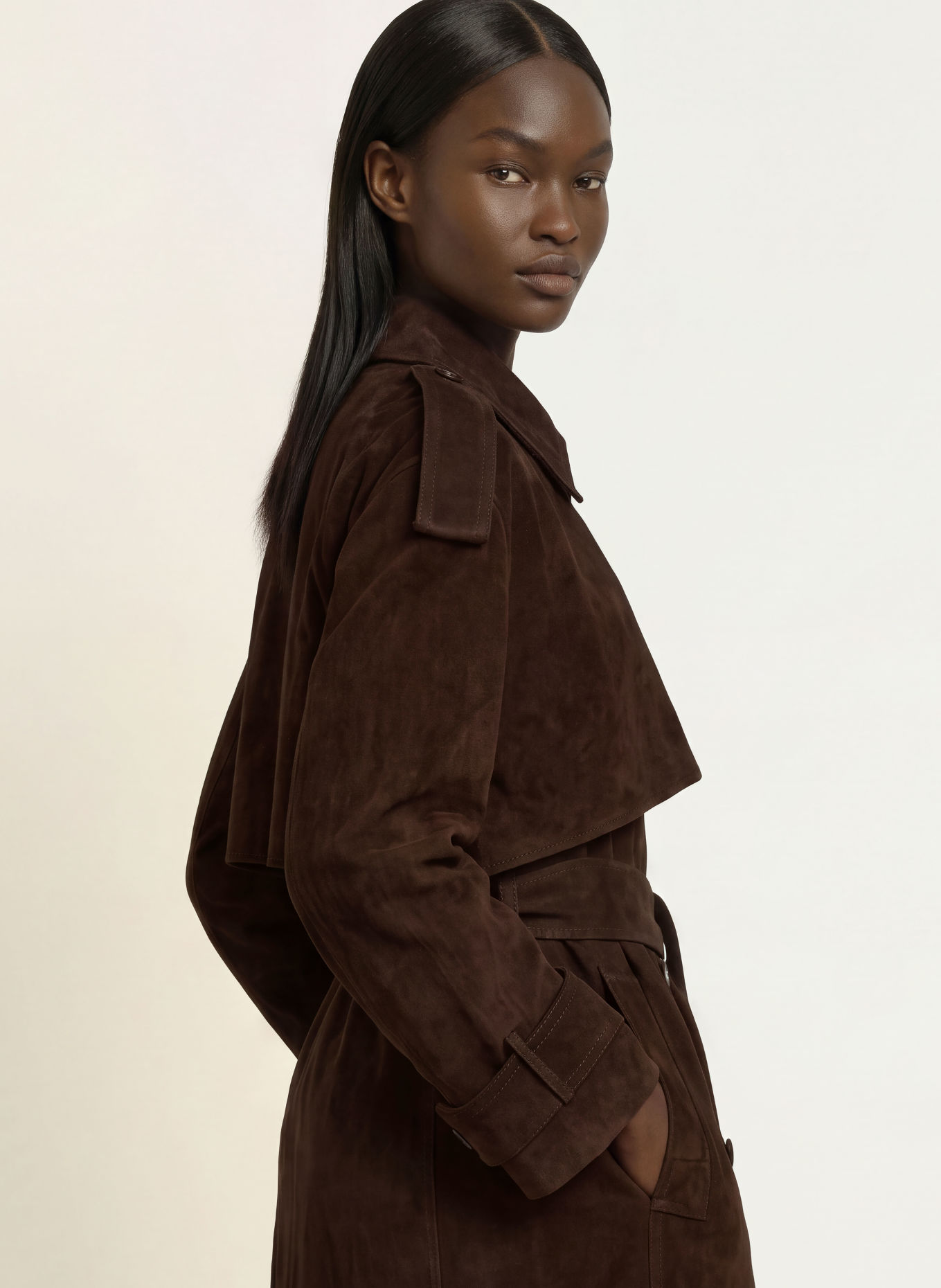ALMADA LABEL Trenchcoat SIENNA i læder: MØRKEBRUN