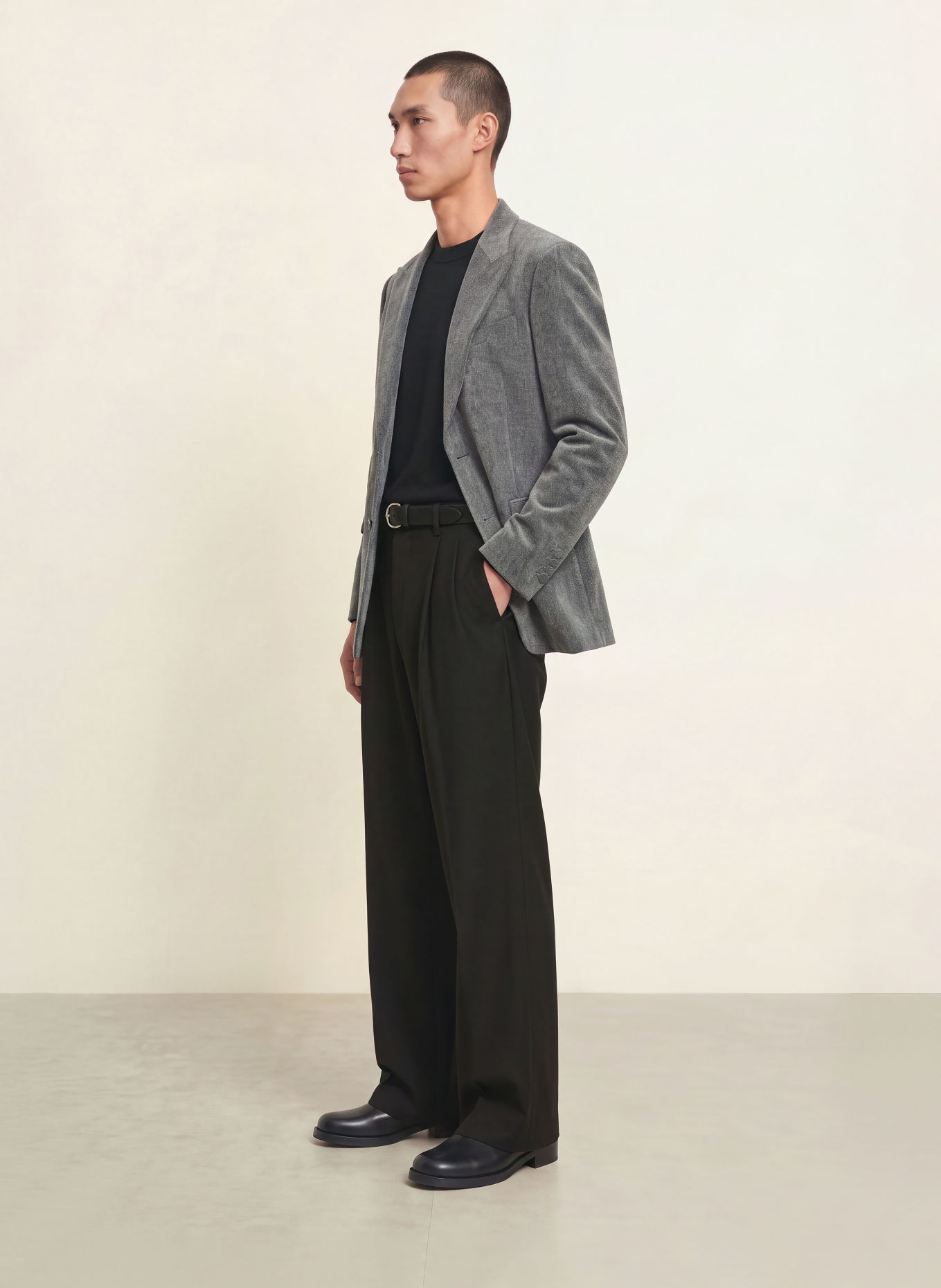 DRYKORN Hose LEEK Regular Fit: 1000 SCHWARZ