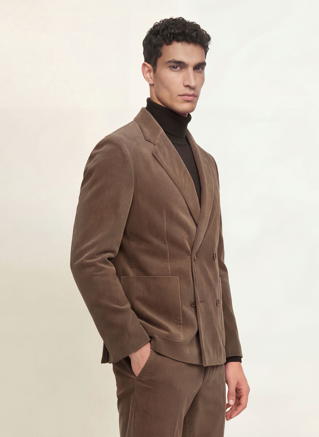 DRYKORN Veste en velours côtelé DOMARO, coupe décontractée: 1205 braun